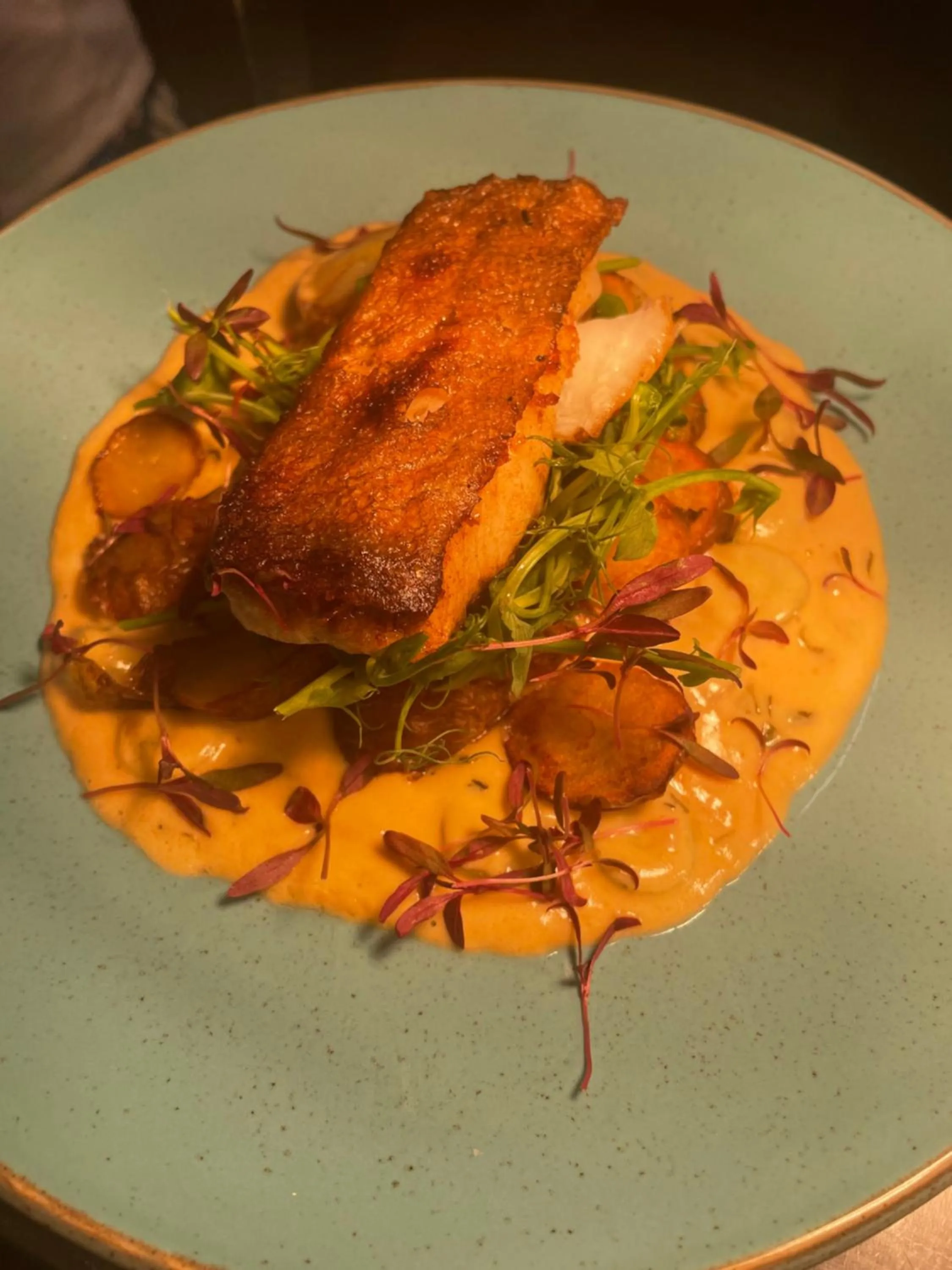 Restaurant/places to eat in Clarence Court Hotel