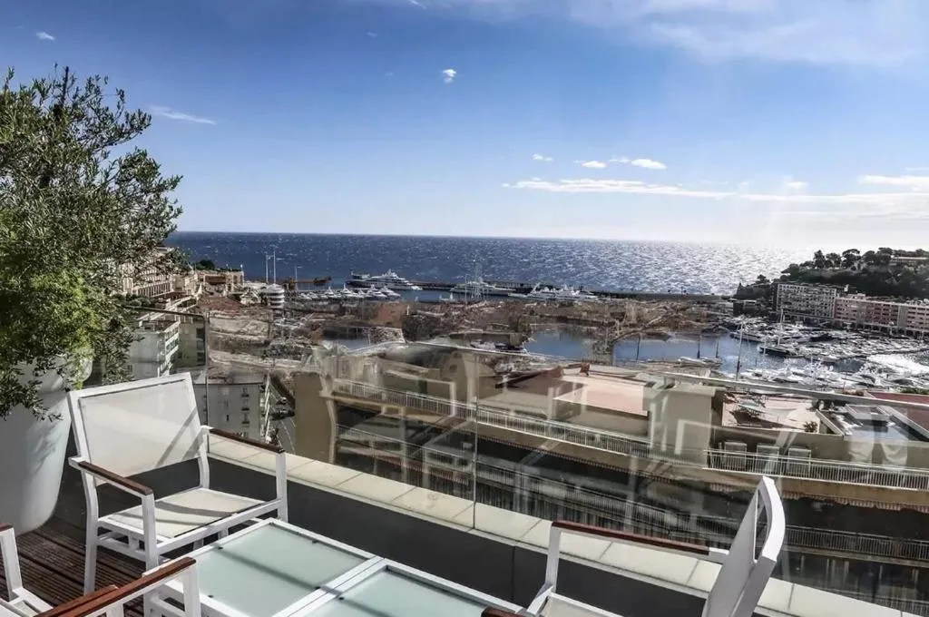 Penthouse Roof 6 pieces à Monaco