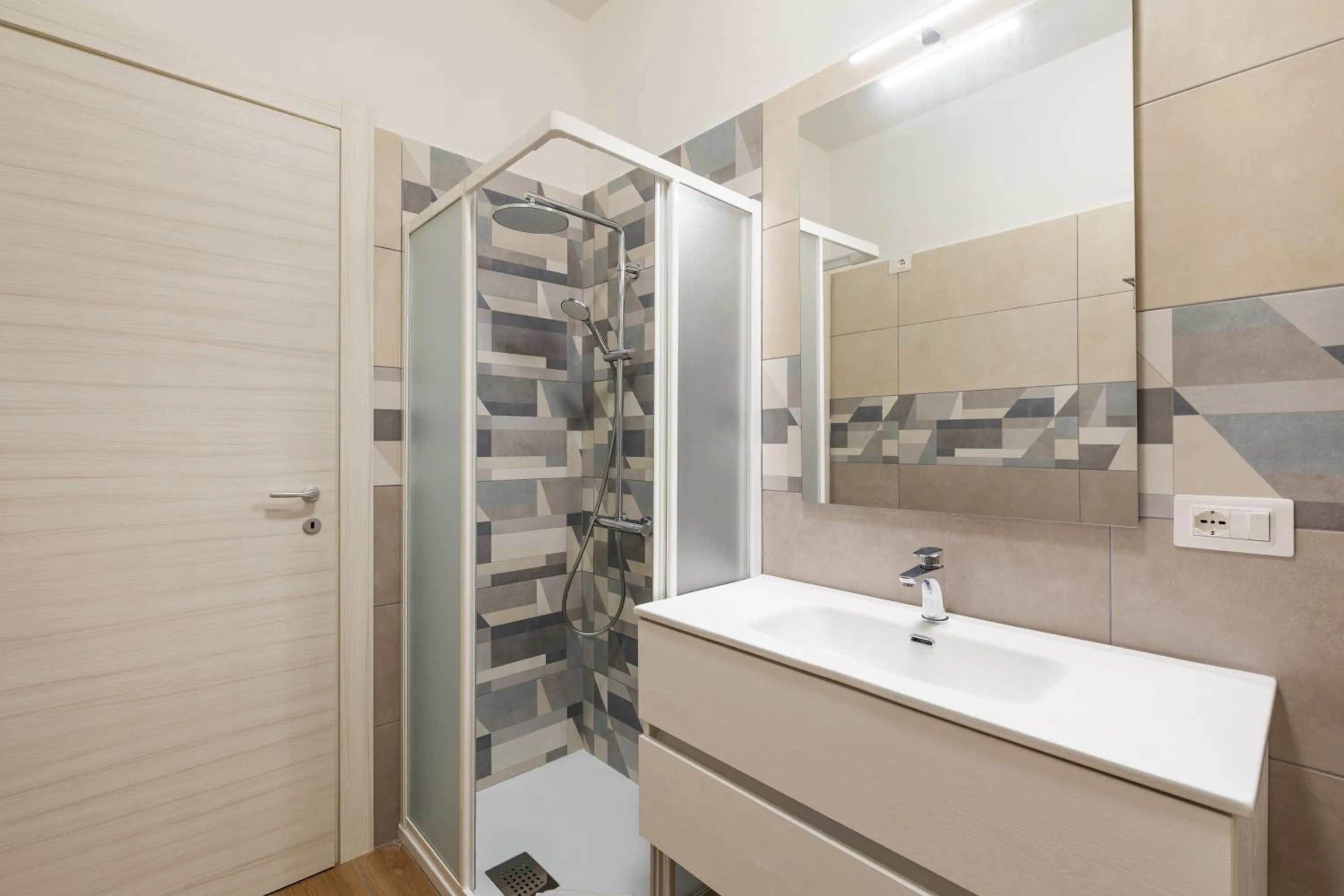 Shower in Residence Torvaianica