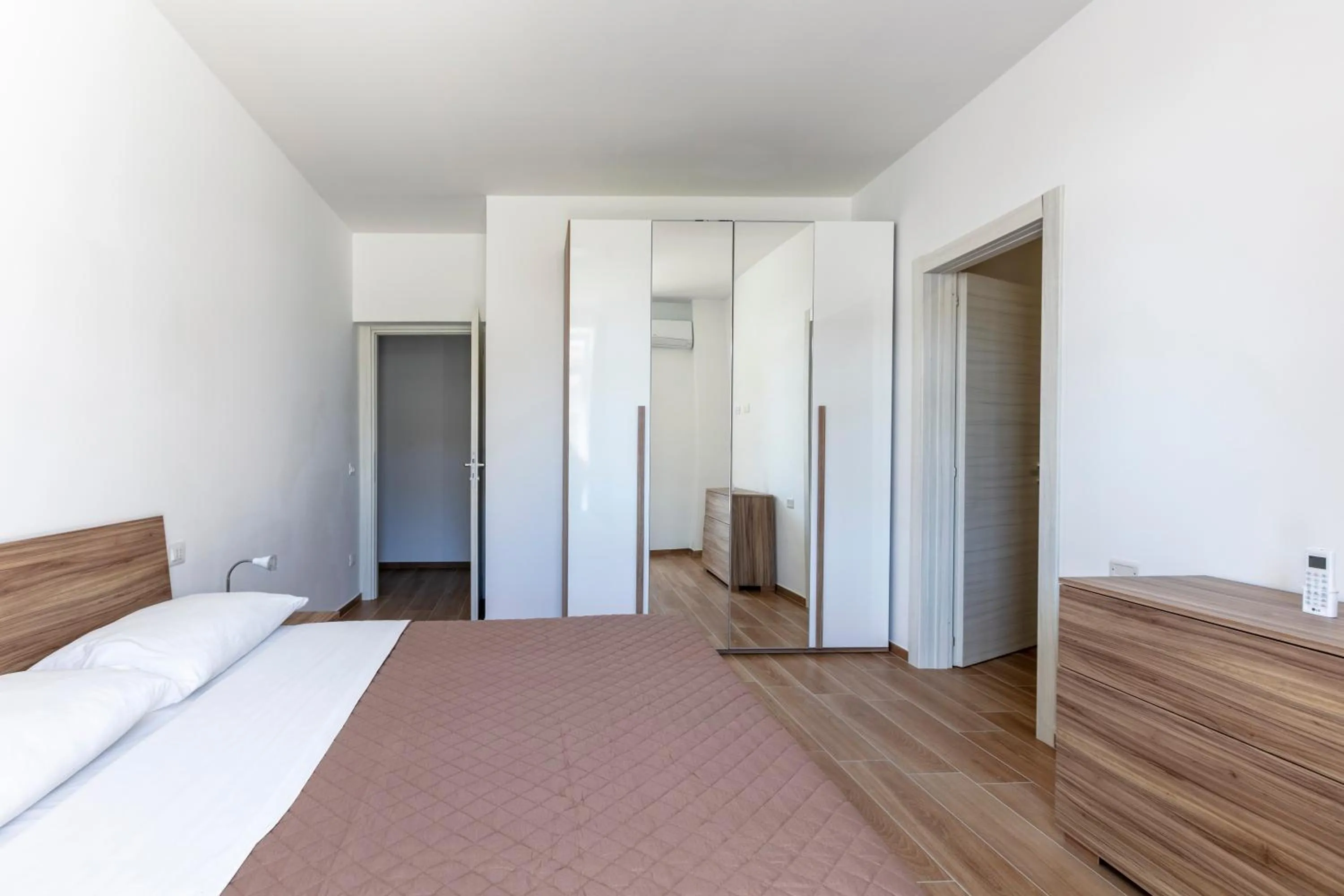 Bed in Residence Torvaianica