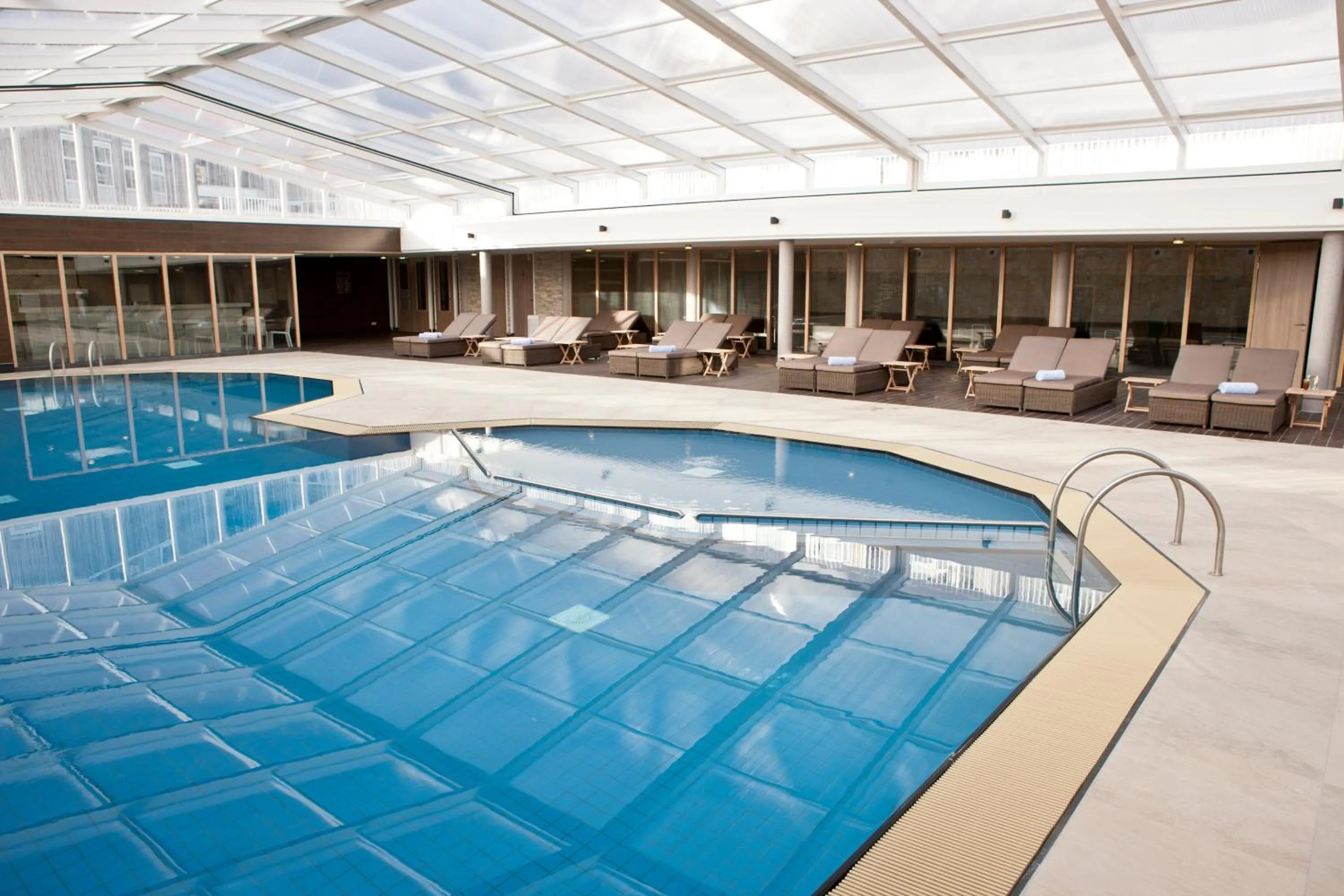 Swimming pool in WestCord Strandhotel Seeduyn