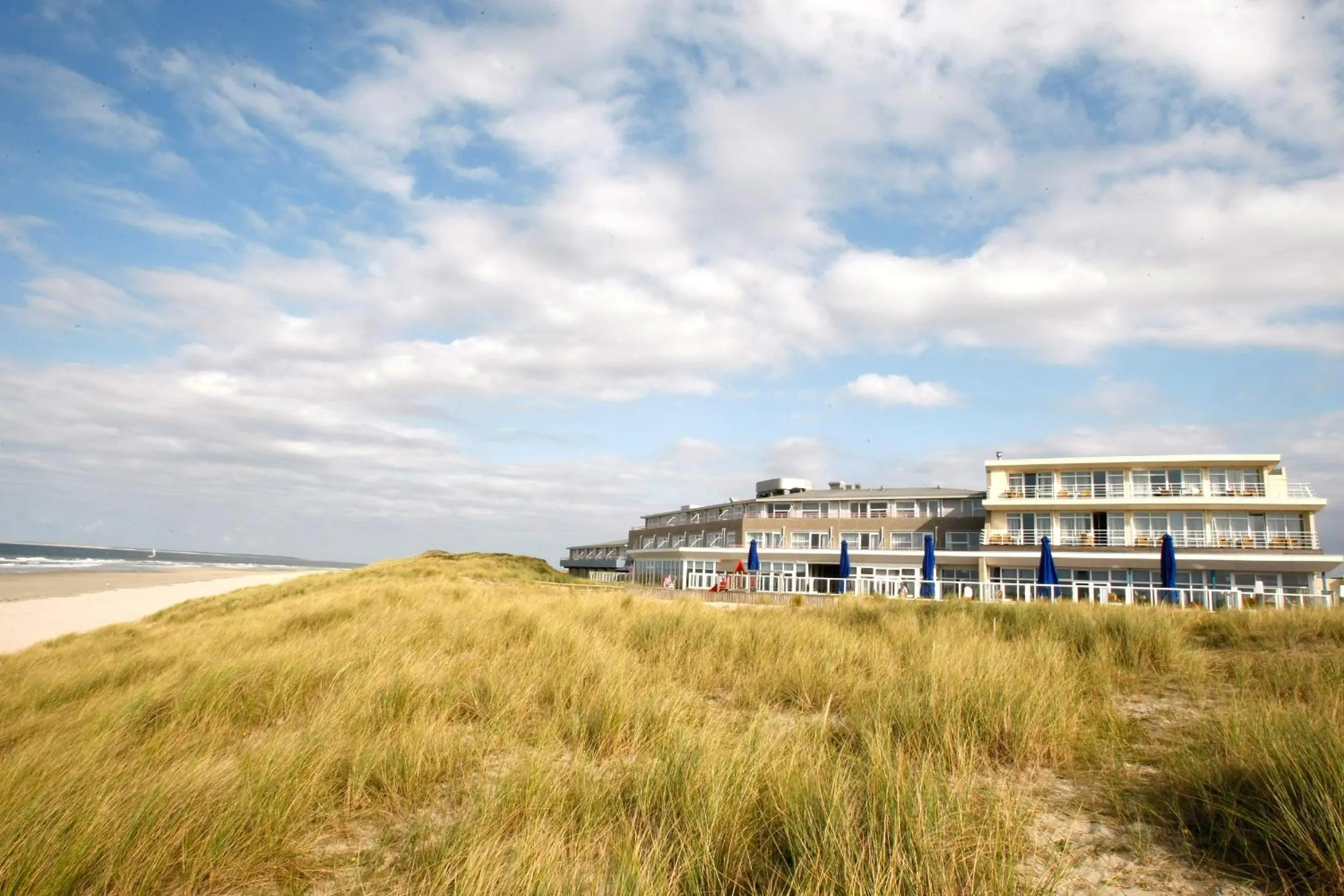 Sea view in WestCord Strandhotel Seeduyn