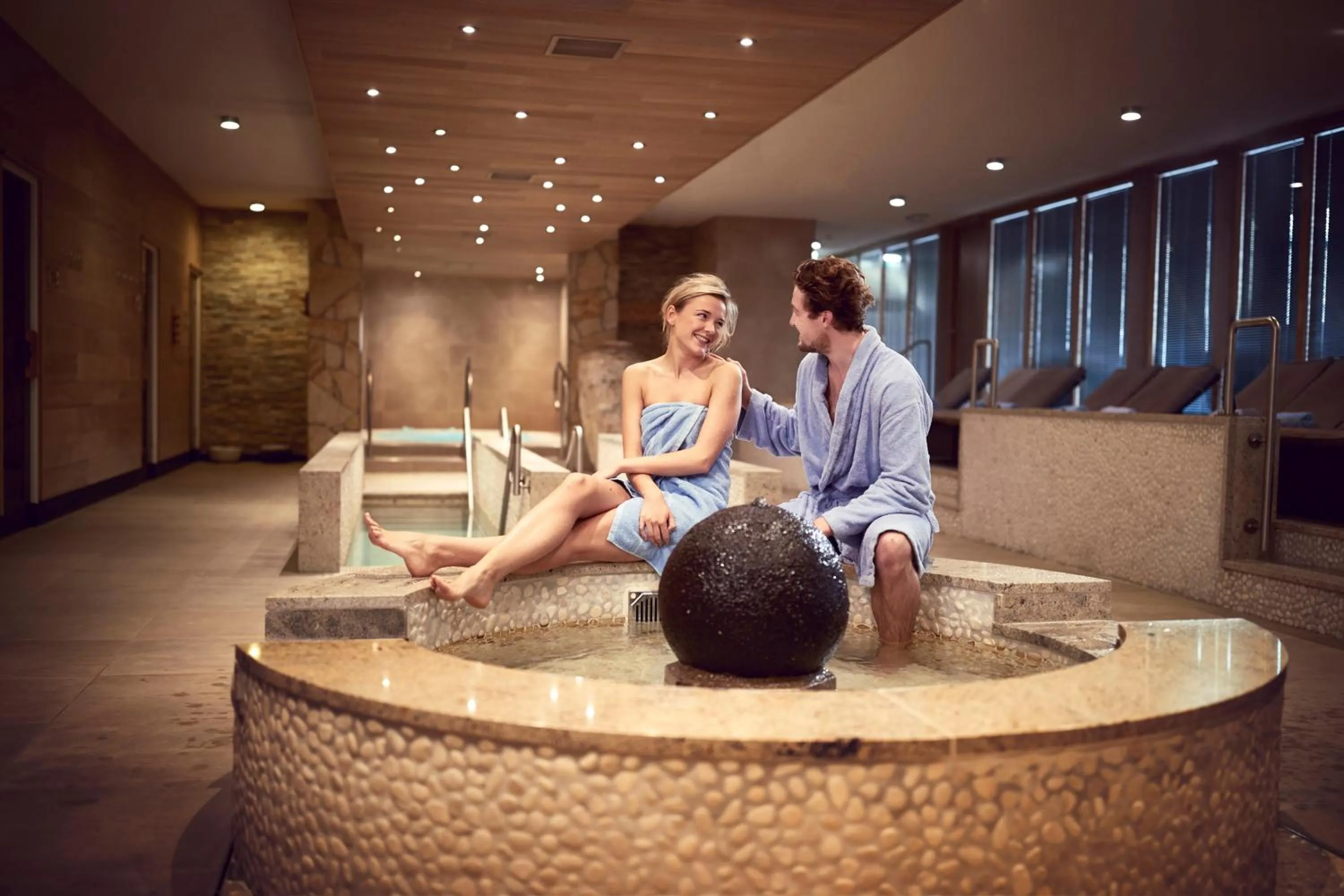 Hot Spring Bath in WestCord Strandhotel Seeduyn