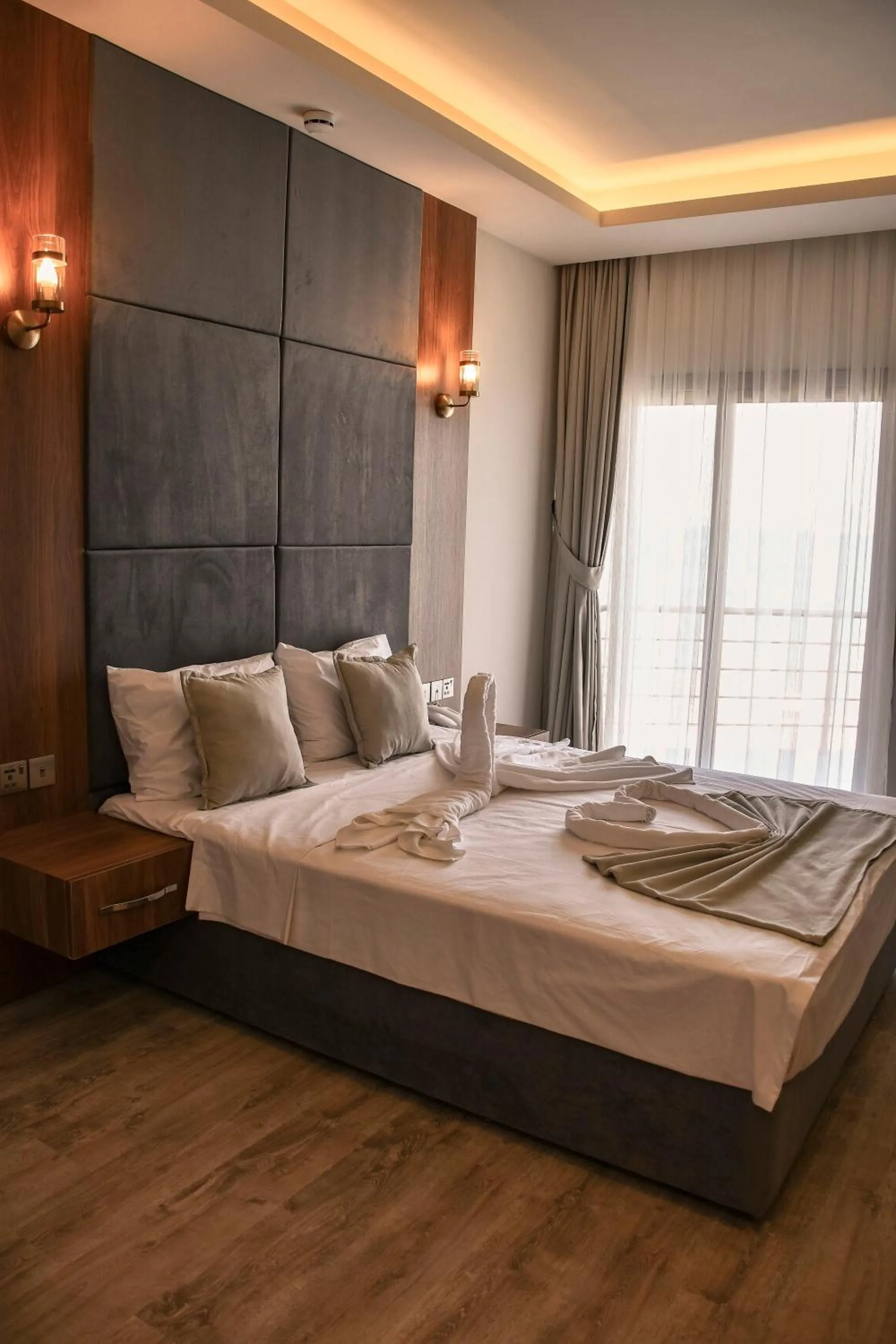 Bedroom, Bed in Mimoza Beach Hotel