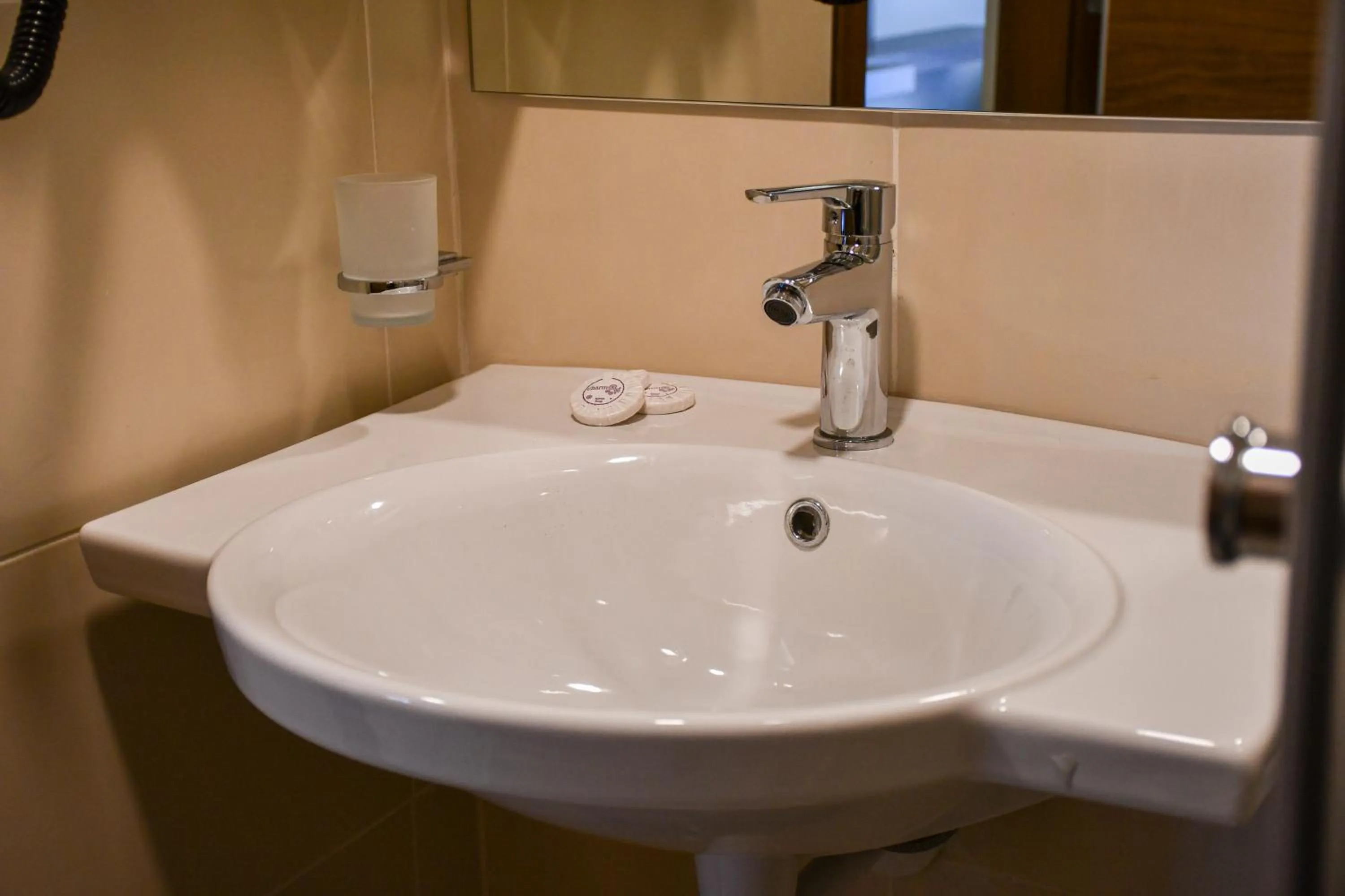 Bathroom in Mimoza Beach Hotel