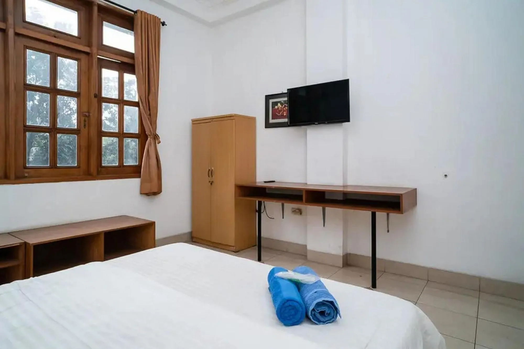 Bed in Puri Saras Bintaro Syariah Mitra RedDoorz