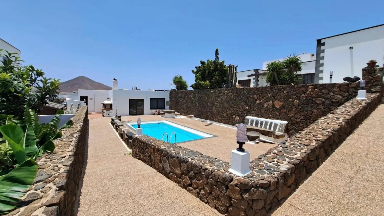 Property building in Villa Estrella Polar