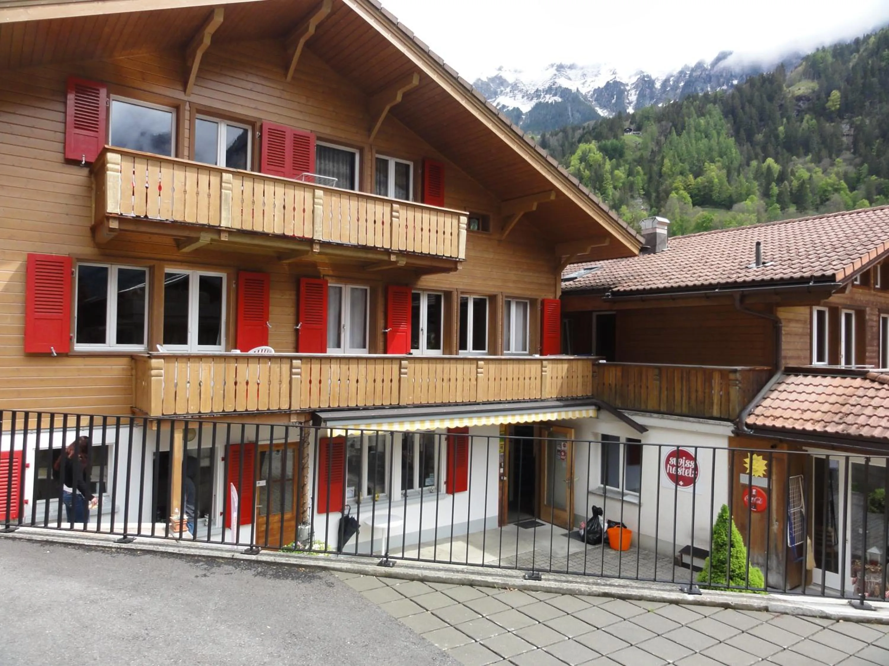 Facade/entrance in Valley Hostel