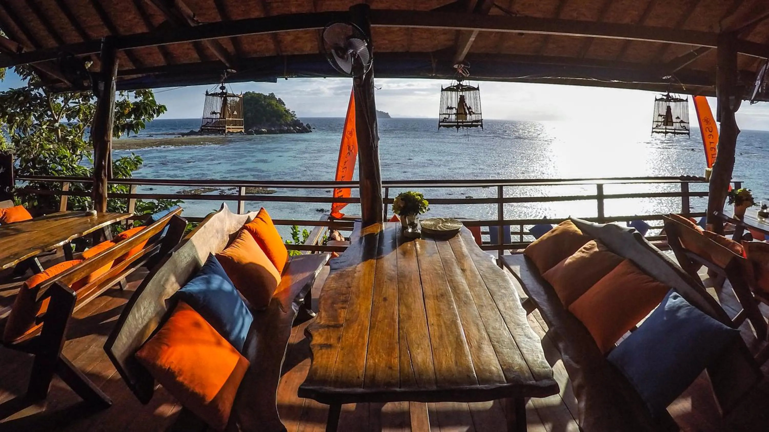 Restaurant/places to eat in Serendipity Beach Resort Koh Lipe