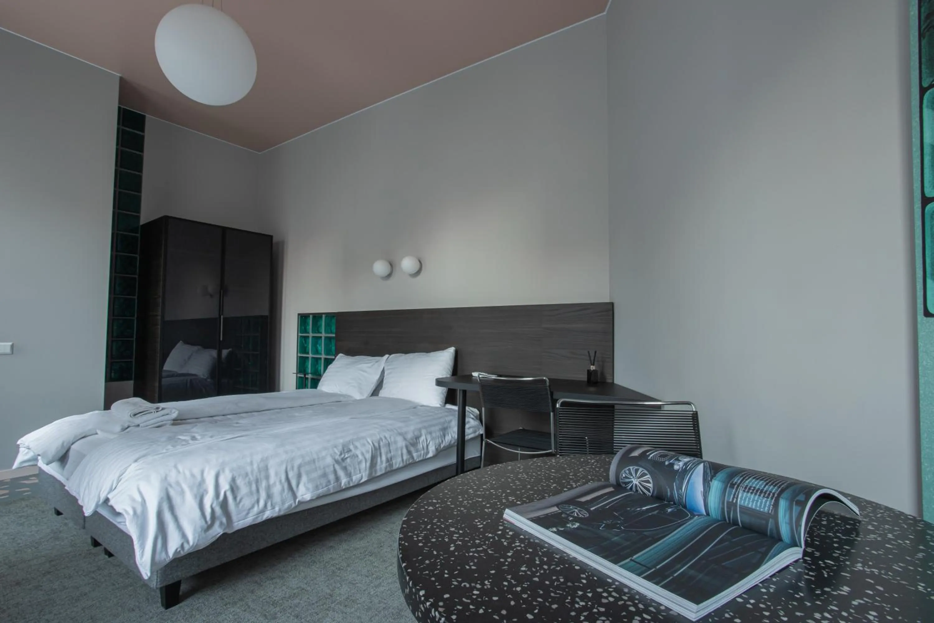 Bedroom, Bed in Resume apartments