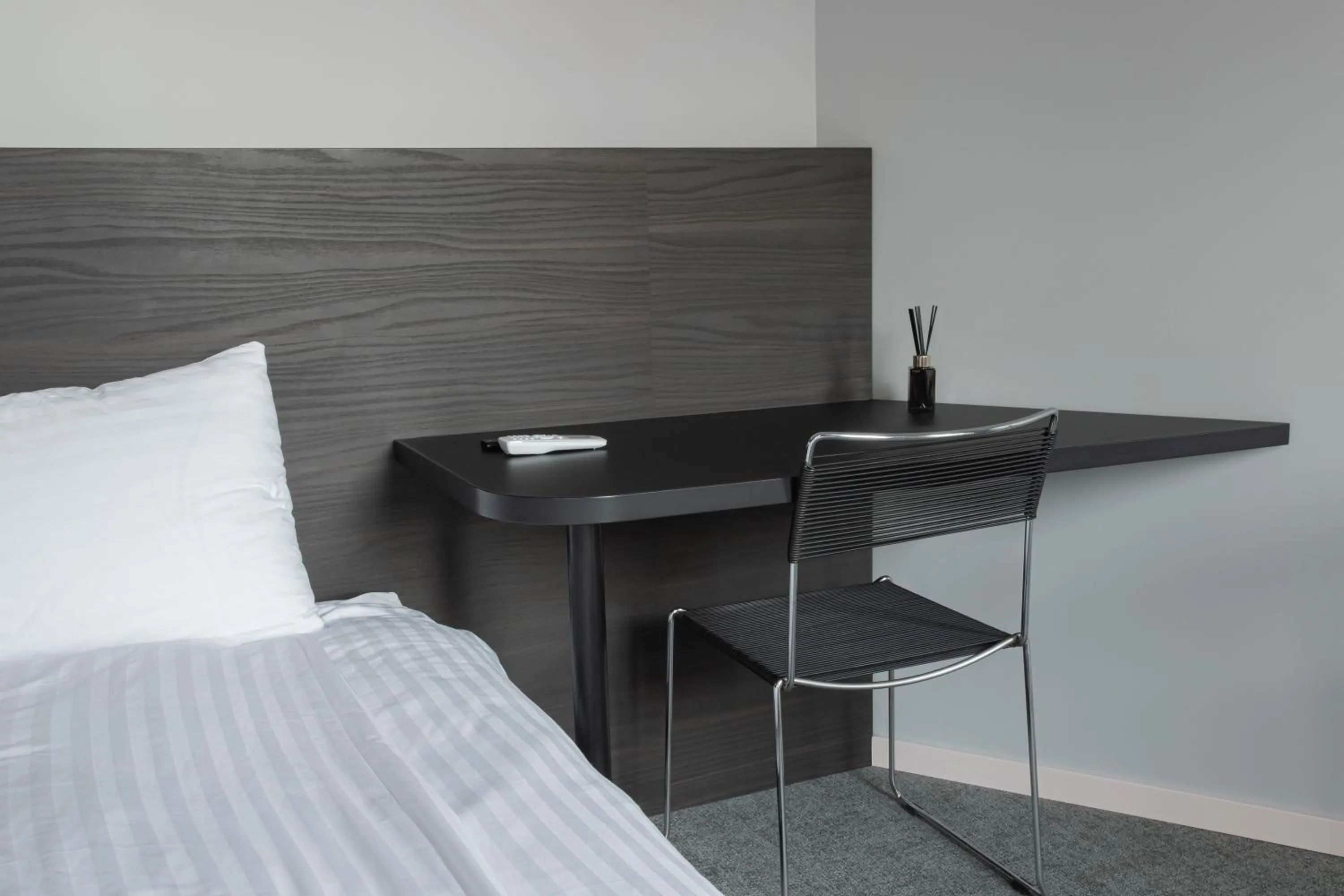 Photo of the whole room, Bed in Resume apartments