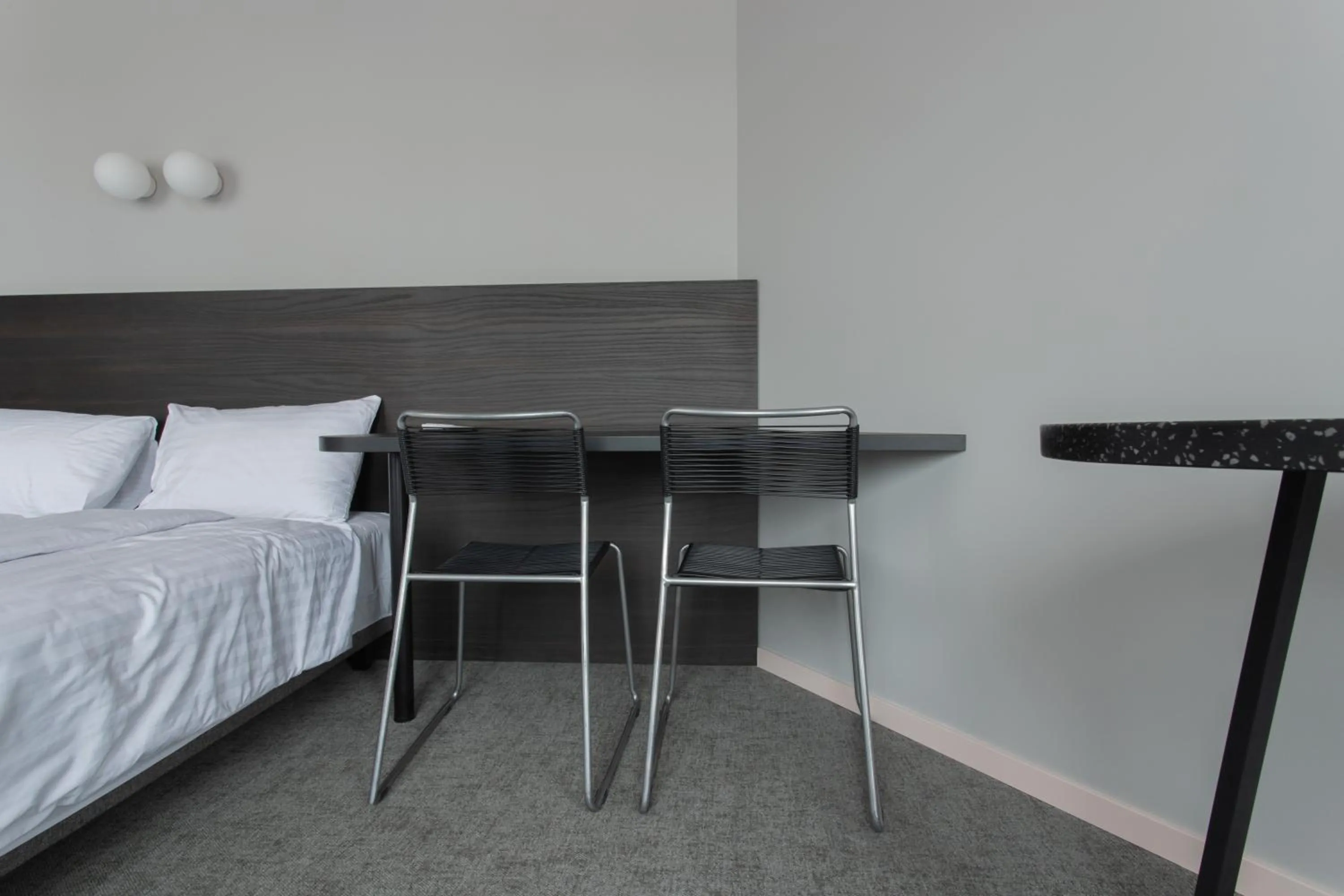 Bed in Resume apartments