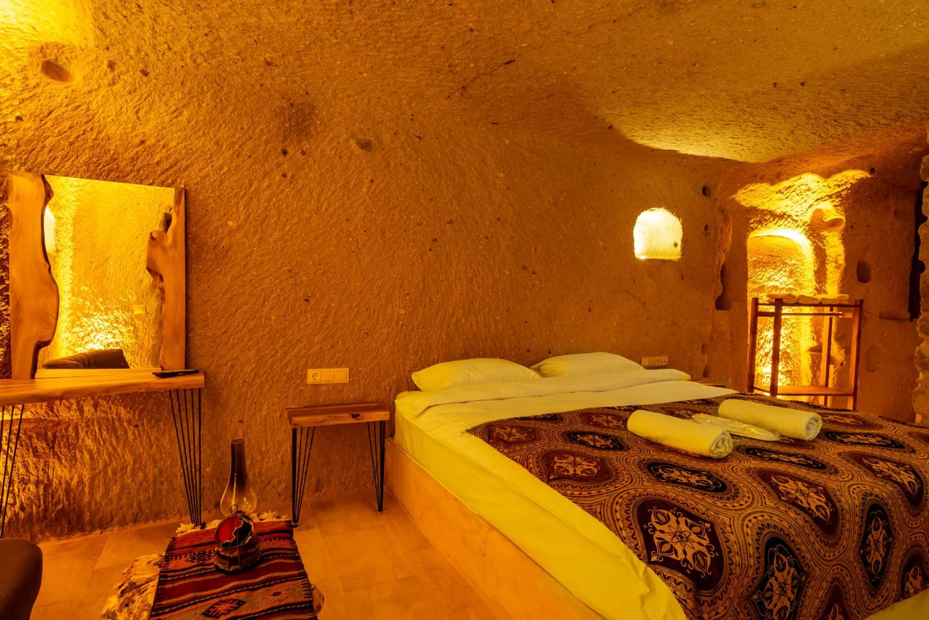 Bedroom, Bed in Cappadocia Snora Cave