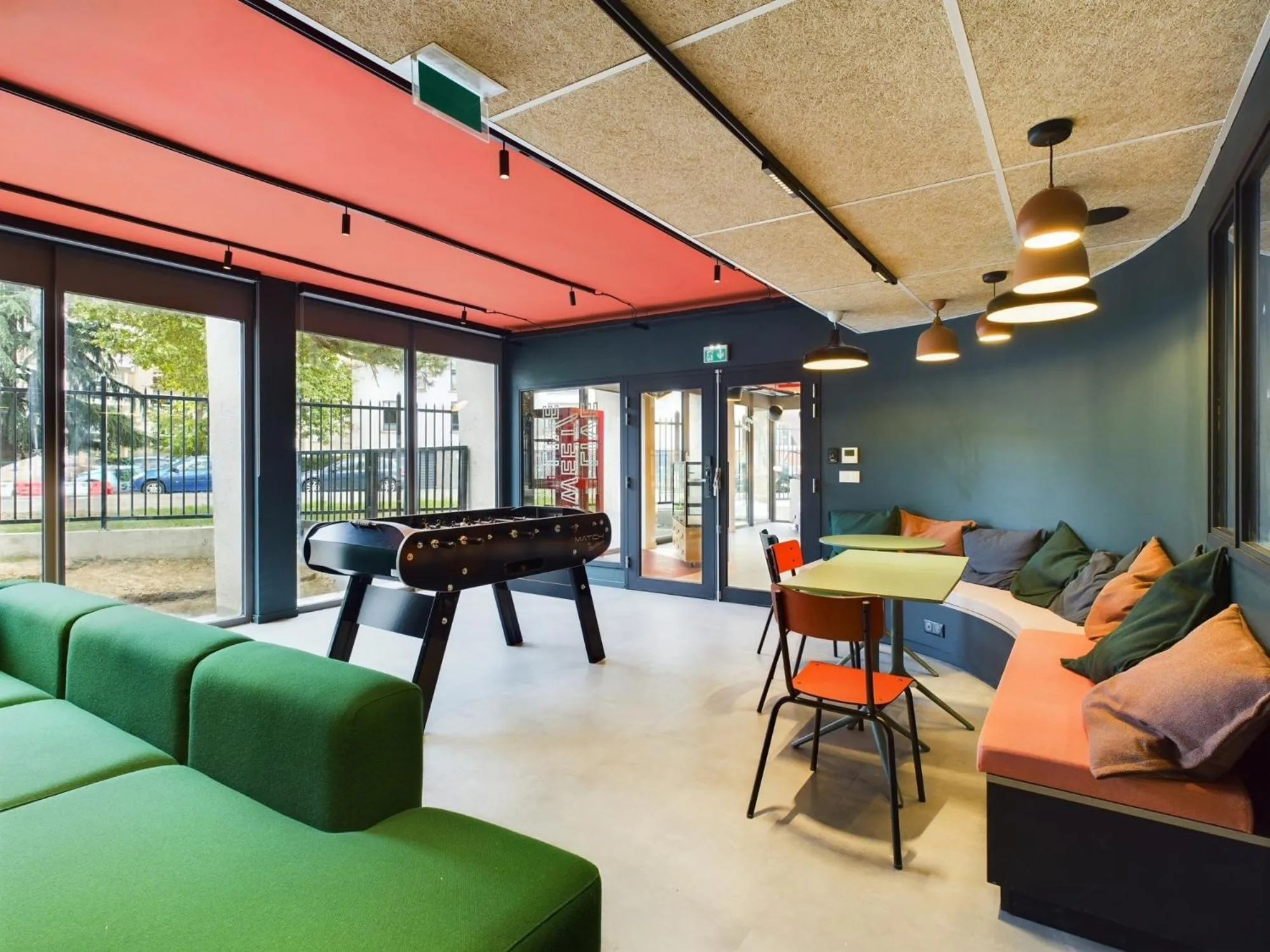 Seating area in Hife Gentilly Paris Sud Porte d'Italie