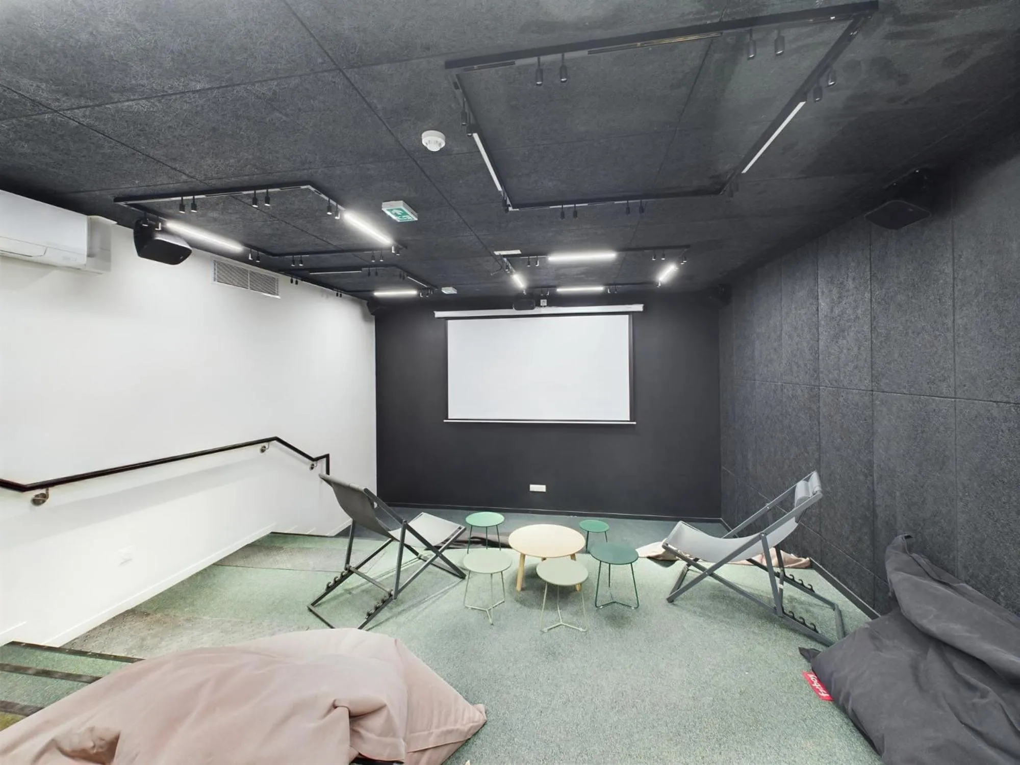 Game Room in Hife Gentilly Paris Sud Porte d'Italie