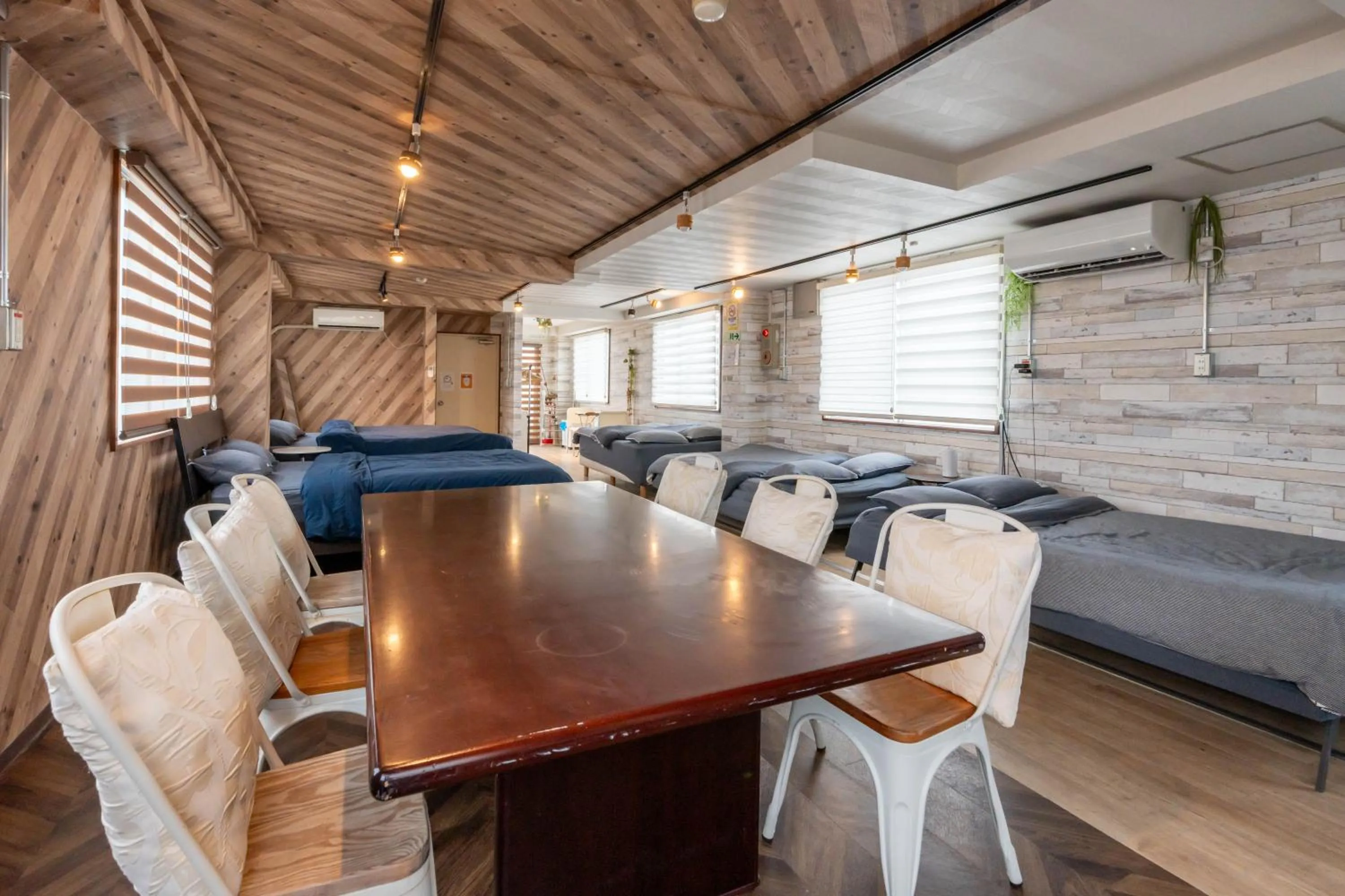 Dining area in U.HOUSE