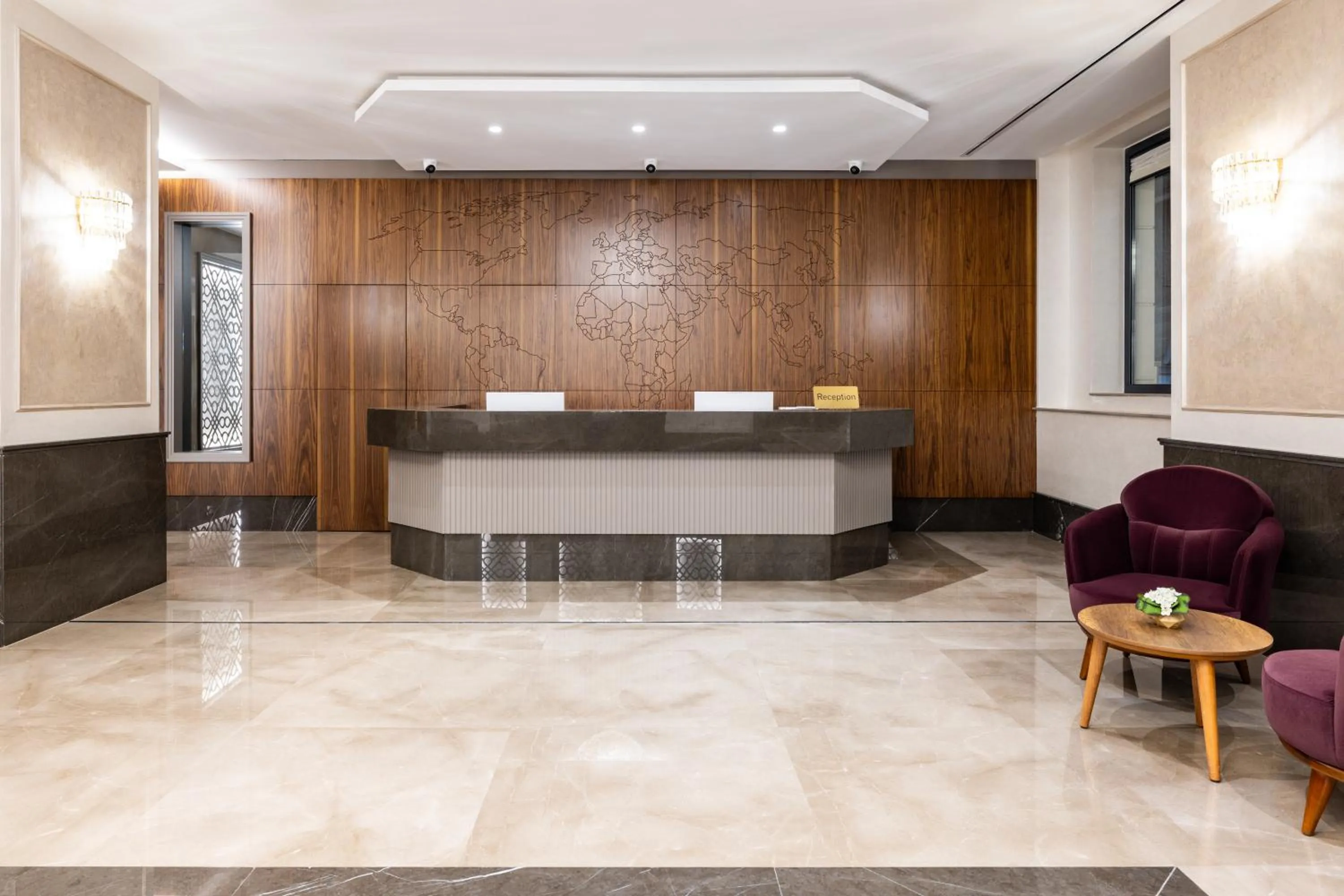 Lobby or reception in Carina Gold Hotel And Restaurant