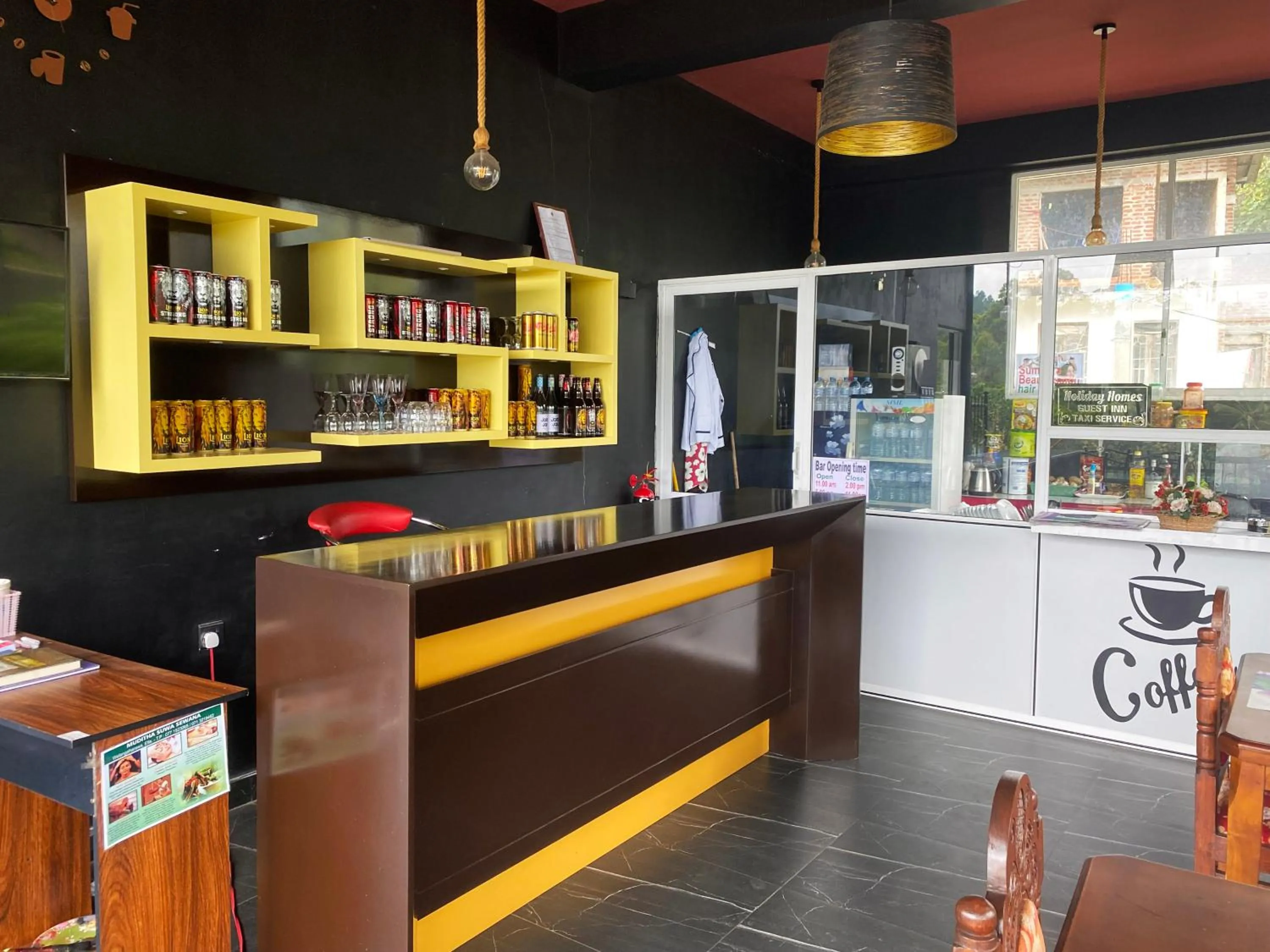 Lounge or bar in Holiday Homes Guest Inn - Ella