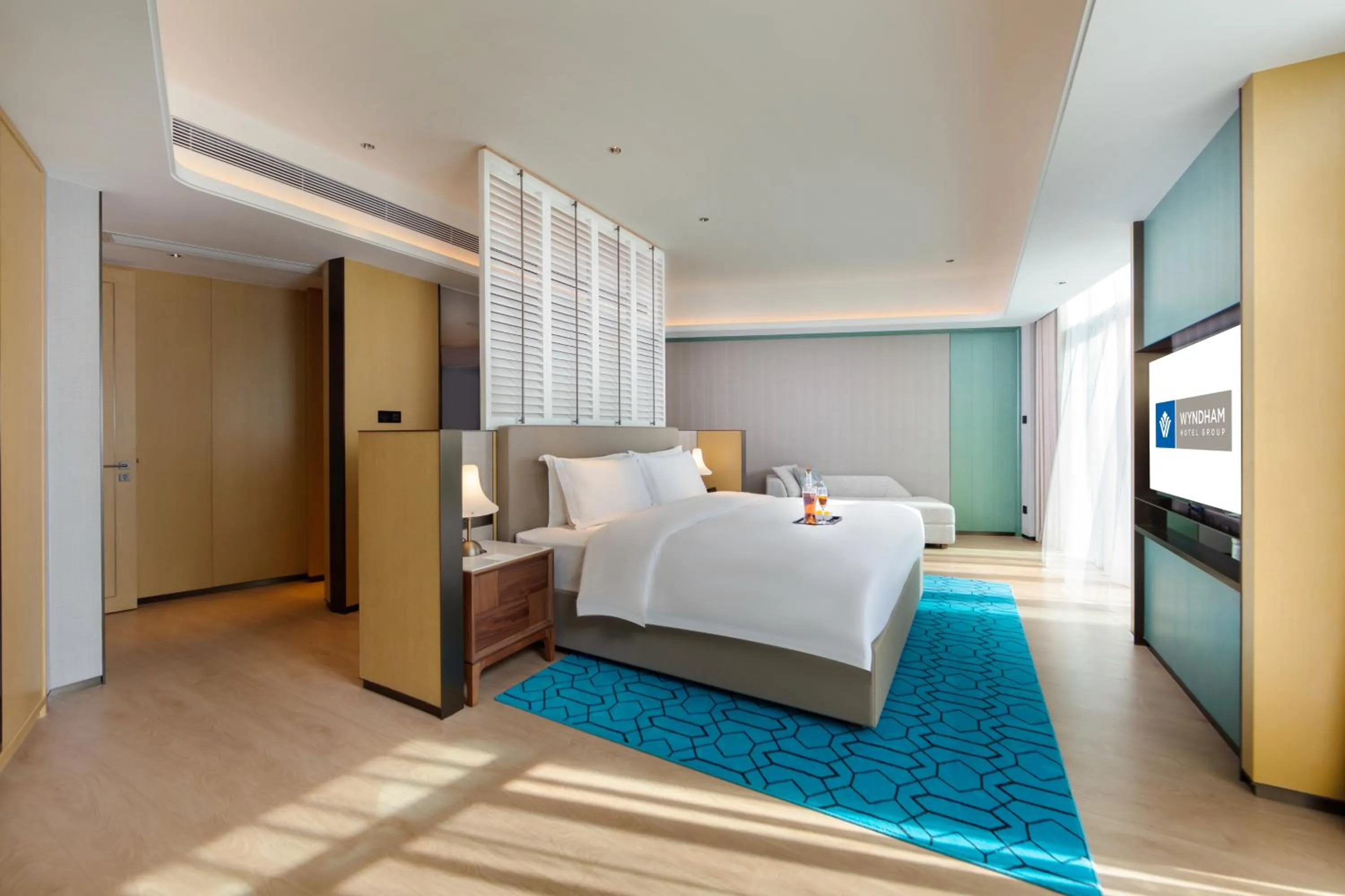 Wyndham Grand Plaza Royale Hot Springs Fenghuang