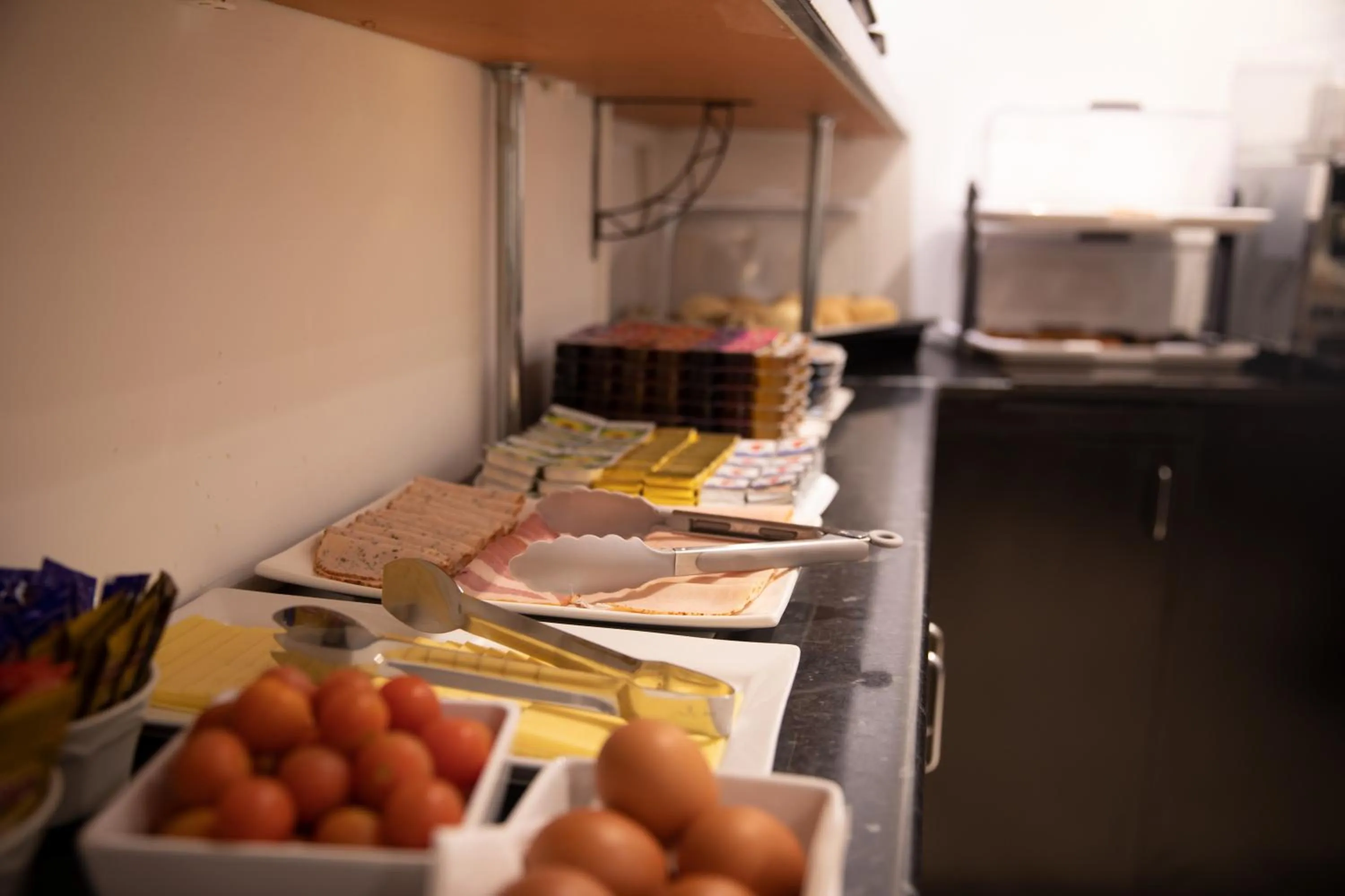 Breakfast in Duke Of Leinster Hotel