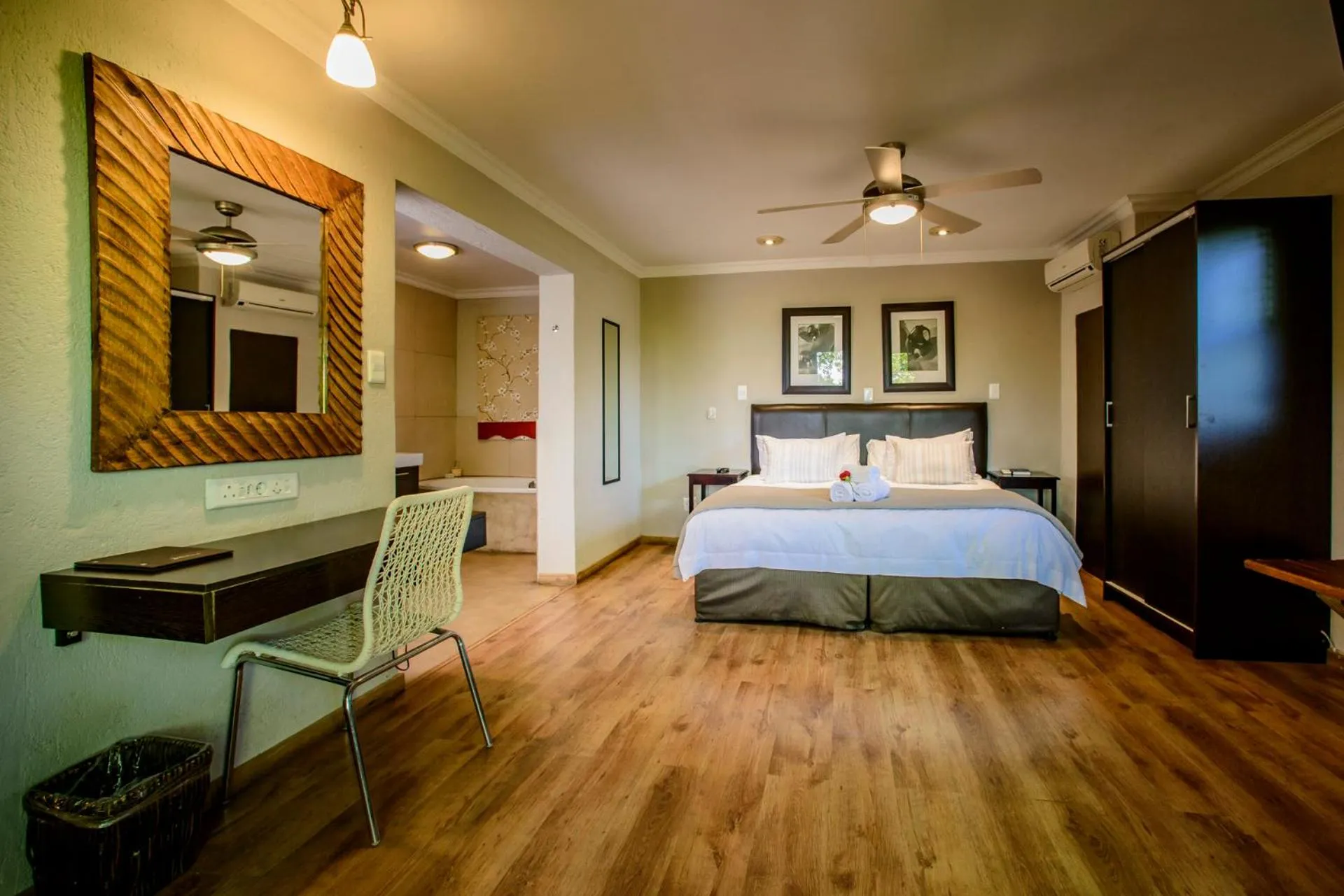 Bed in Zebrina Guest House