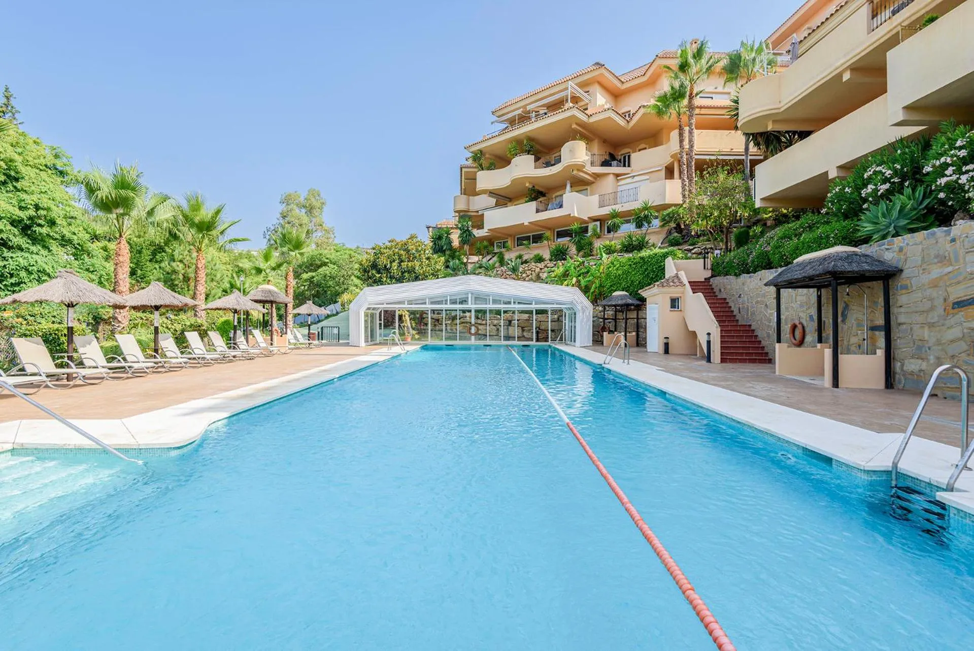 Swimming pool in Alcam Aloha Deluxe 42