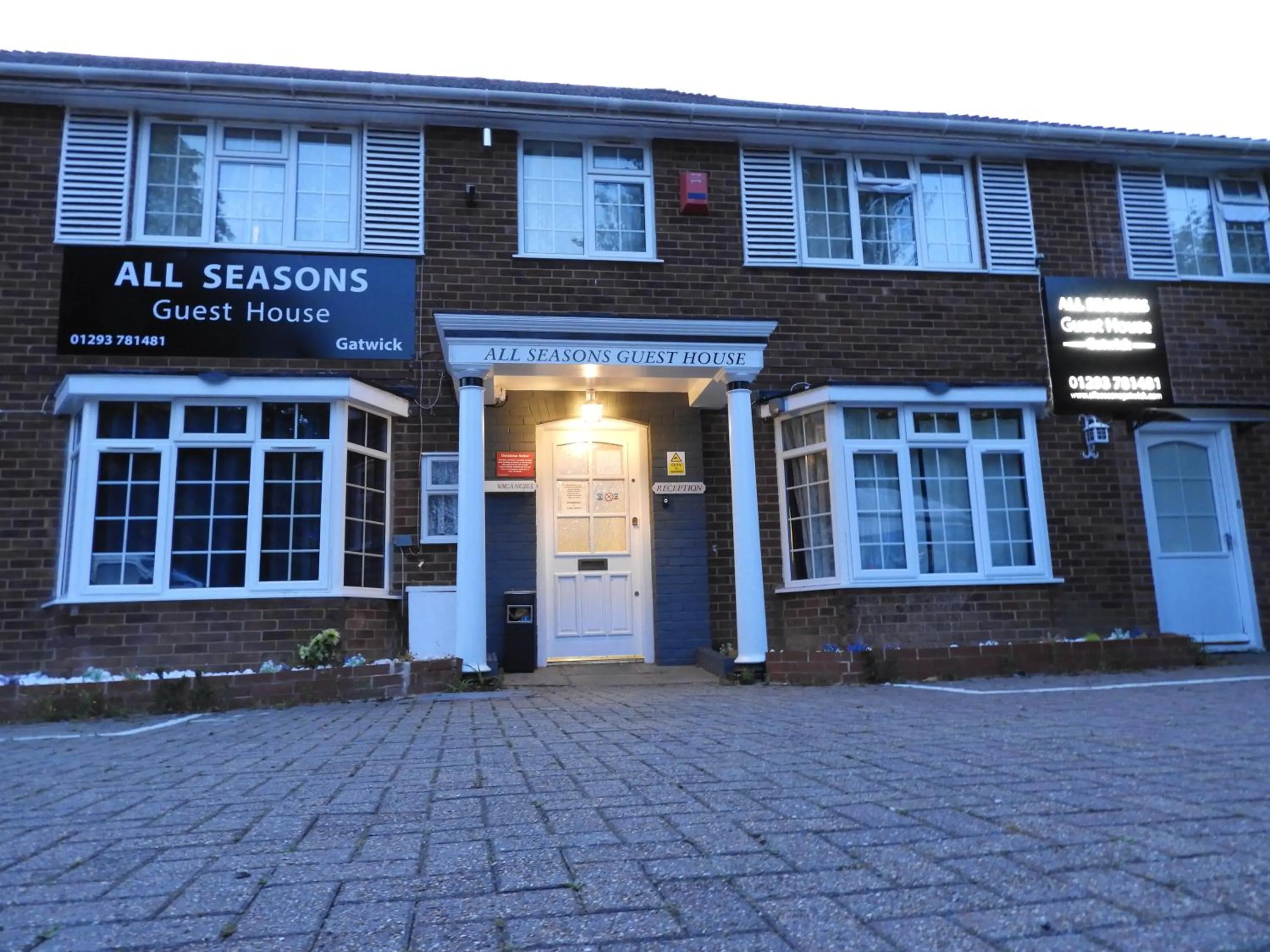 Property building in All Seasons Gatwick Guest House & Parking