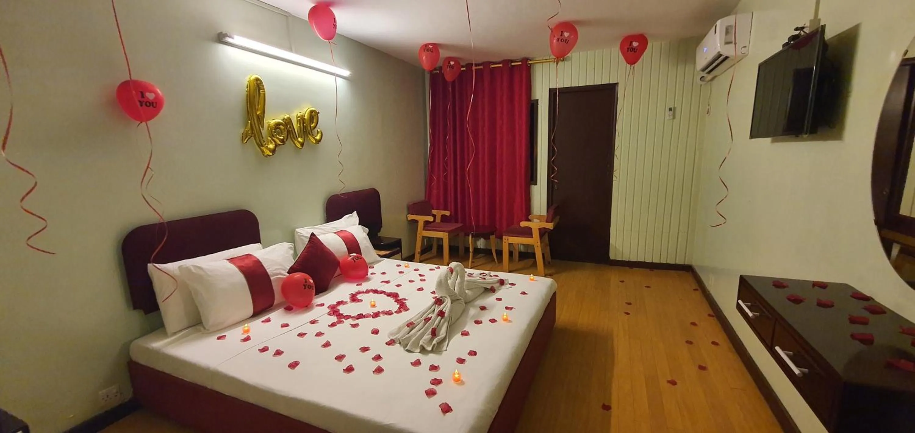 Bedroom, Bed in SIESTA HOTEL