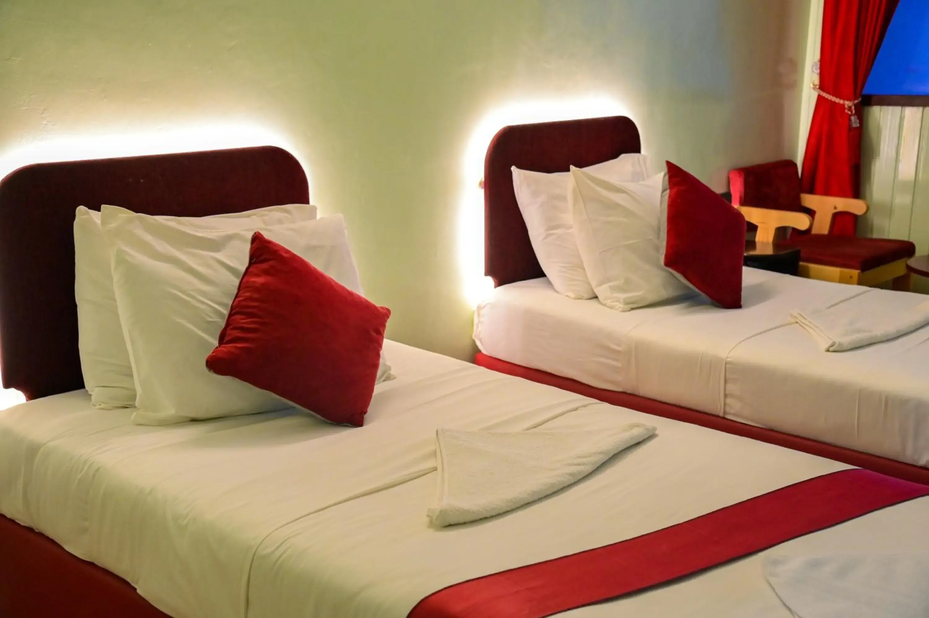 Double or Twin Room with Lake View in SIESTA HOTEL Double or Twin Room with Lake View in SIESTA HOTEL