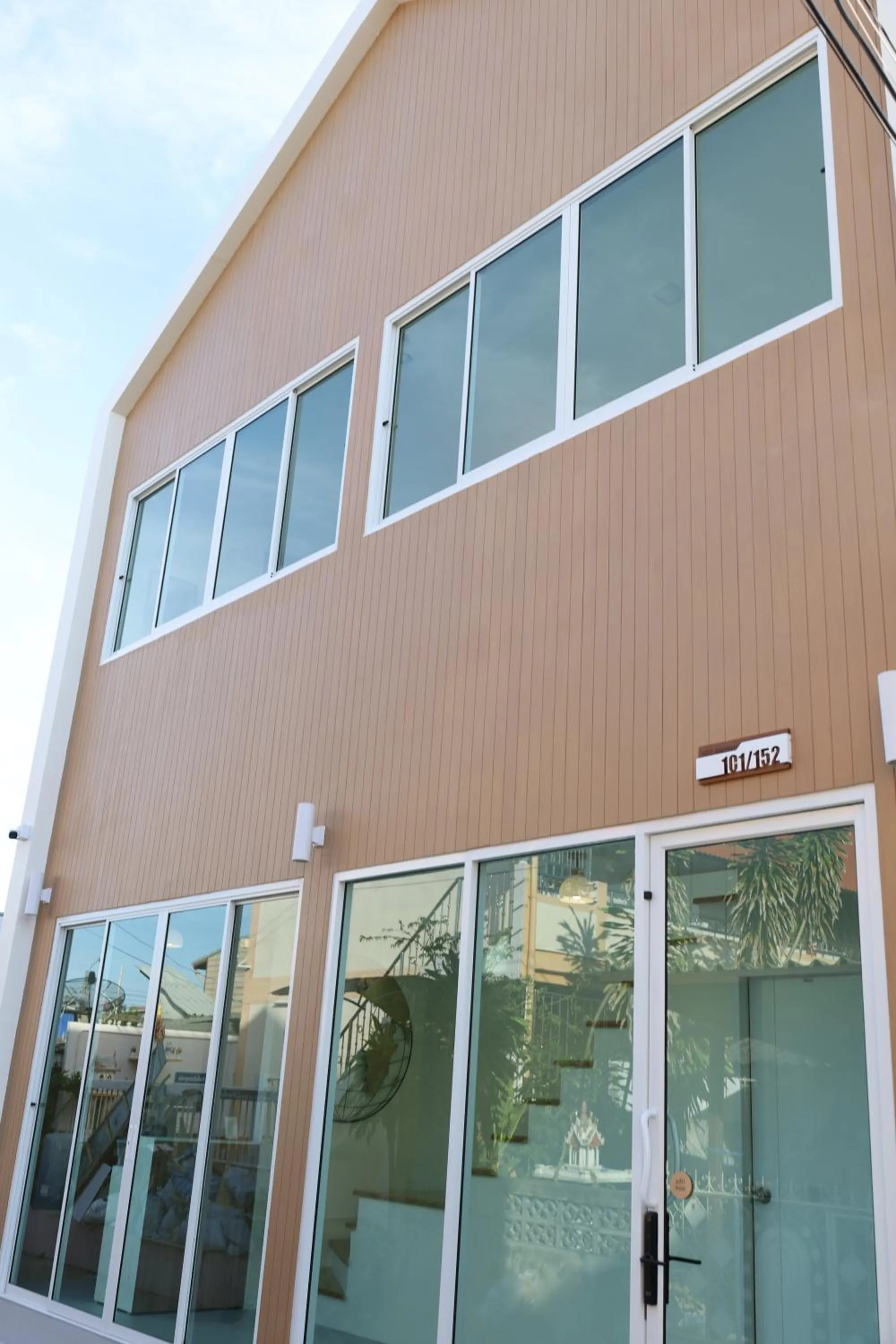 Property building in S.P.C Apartment by Brodderud