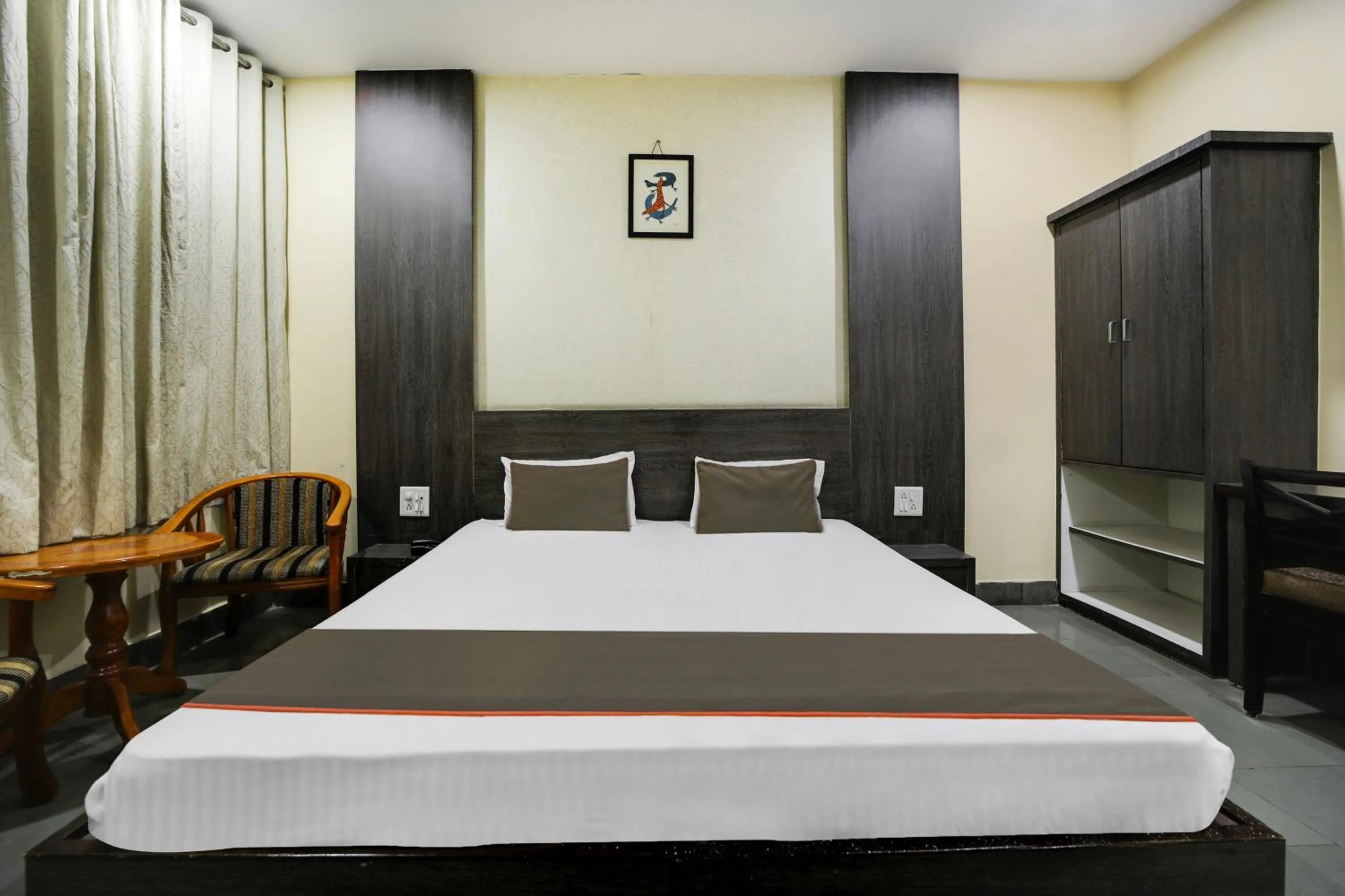 Bedroom, Bed in Collection O Hotel Silver Inn