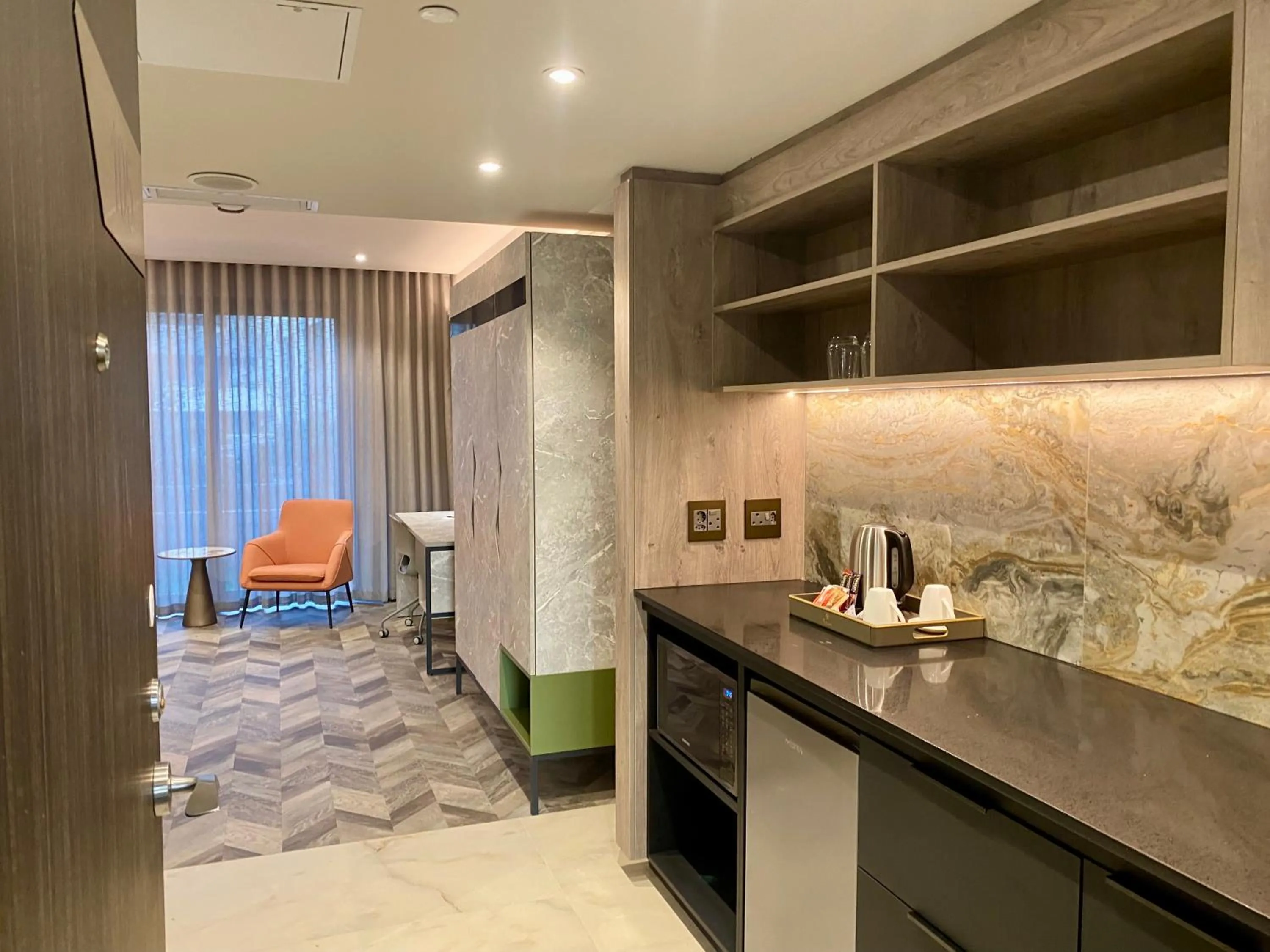 Kitchen or kitchenette in Coastlands Skye Hotel, Ridgeside, Umhlanga