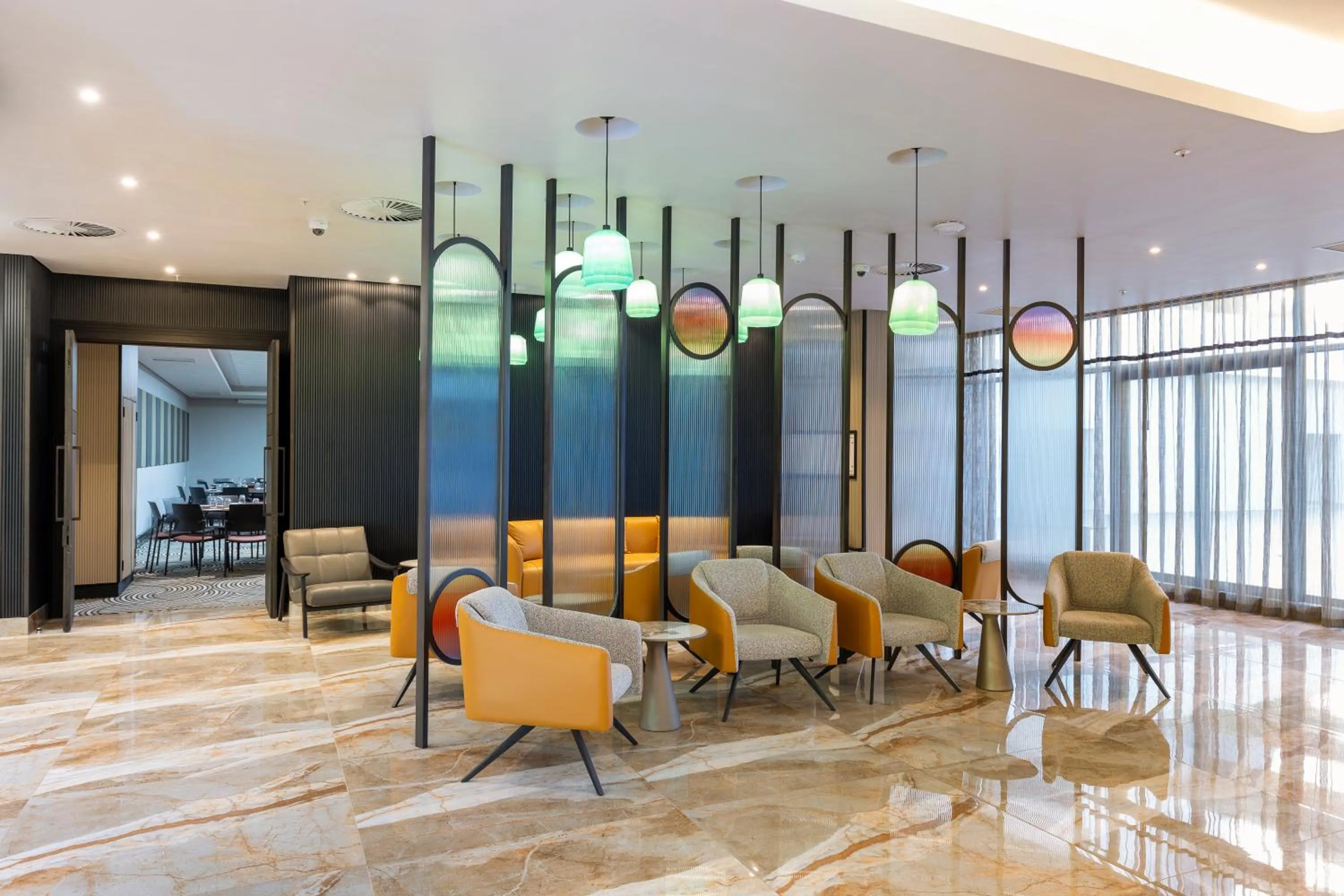 Lounge or bar in Coastlands Skye Hotel, Ridgeside, Umhlanga