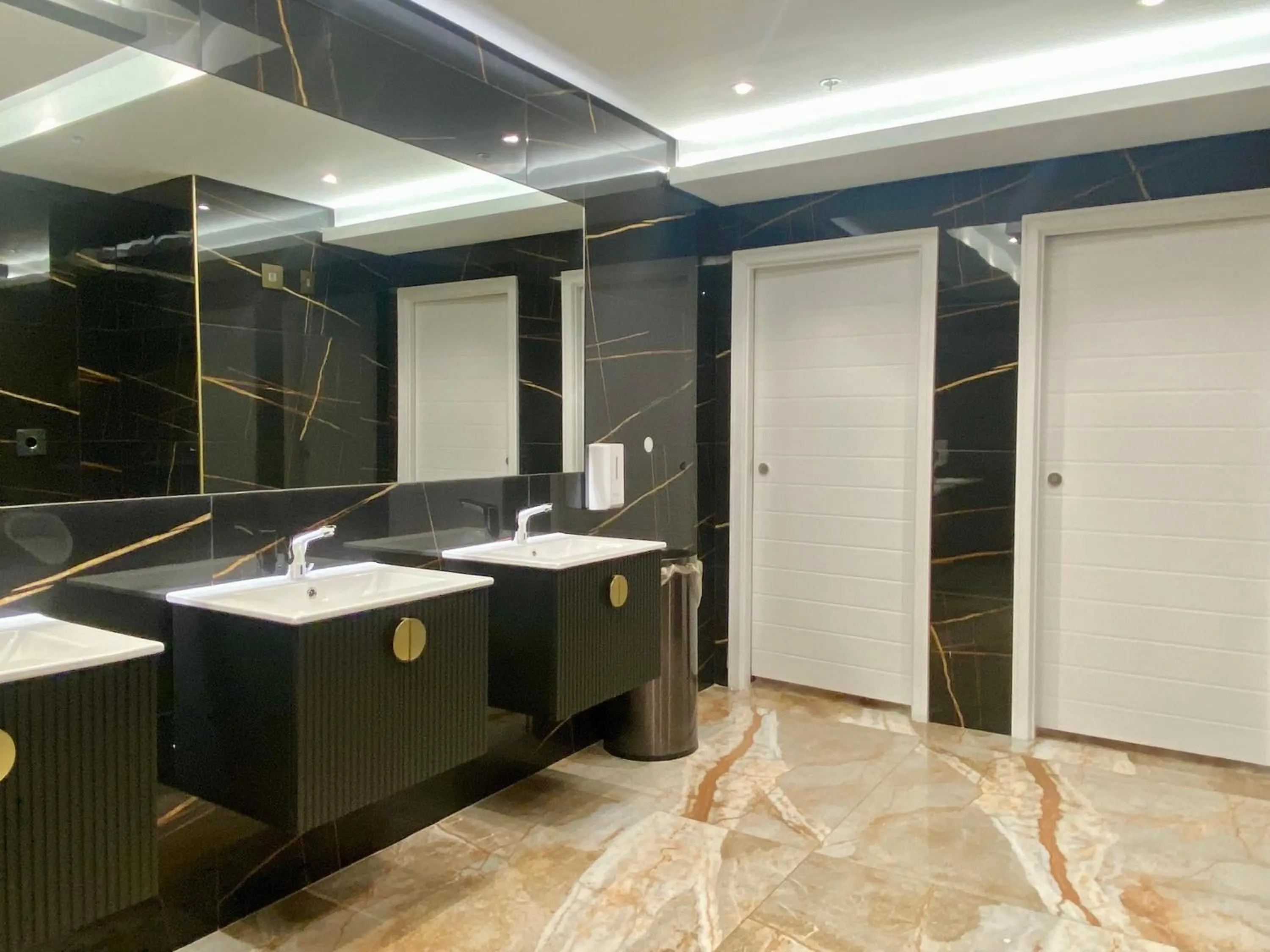 Area and facilities in Coastlands Skye Hotel, Ridgeside, Umhlanga