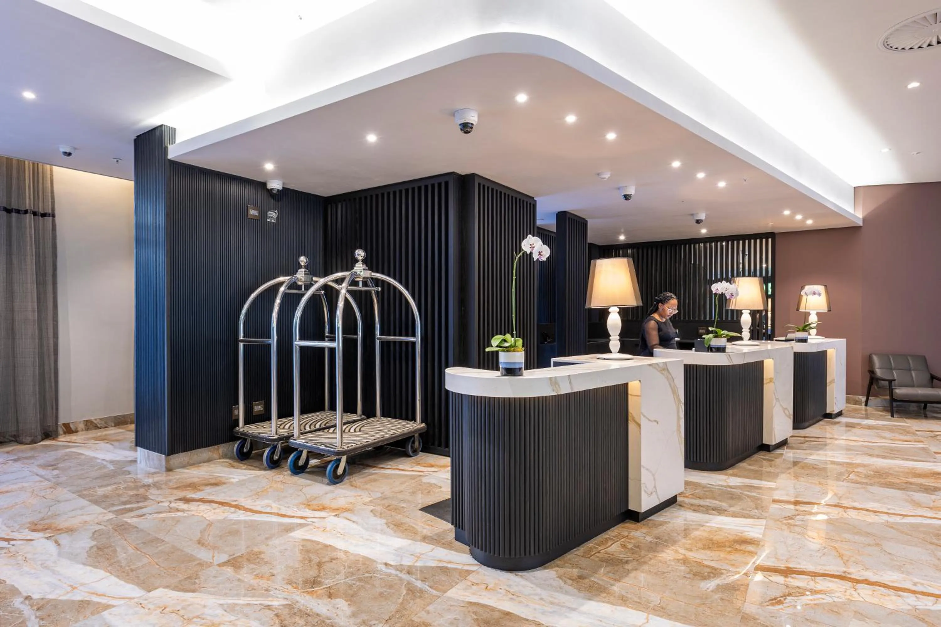 Lobby or reception in Coastlands Skye Hotel, Ridgeside, Umhlanga