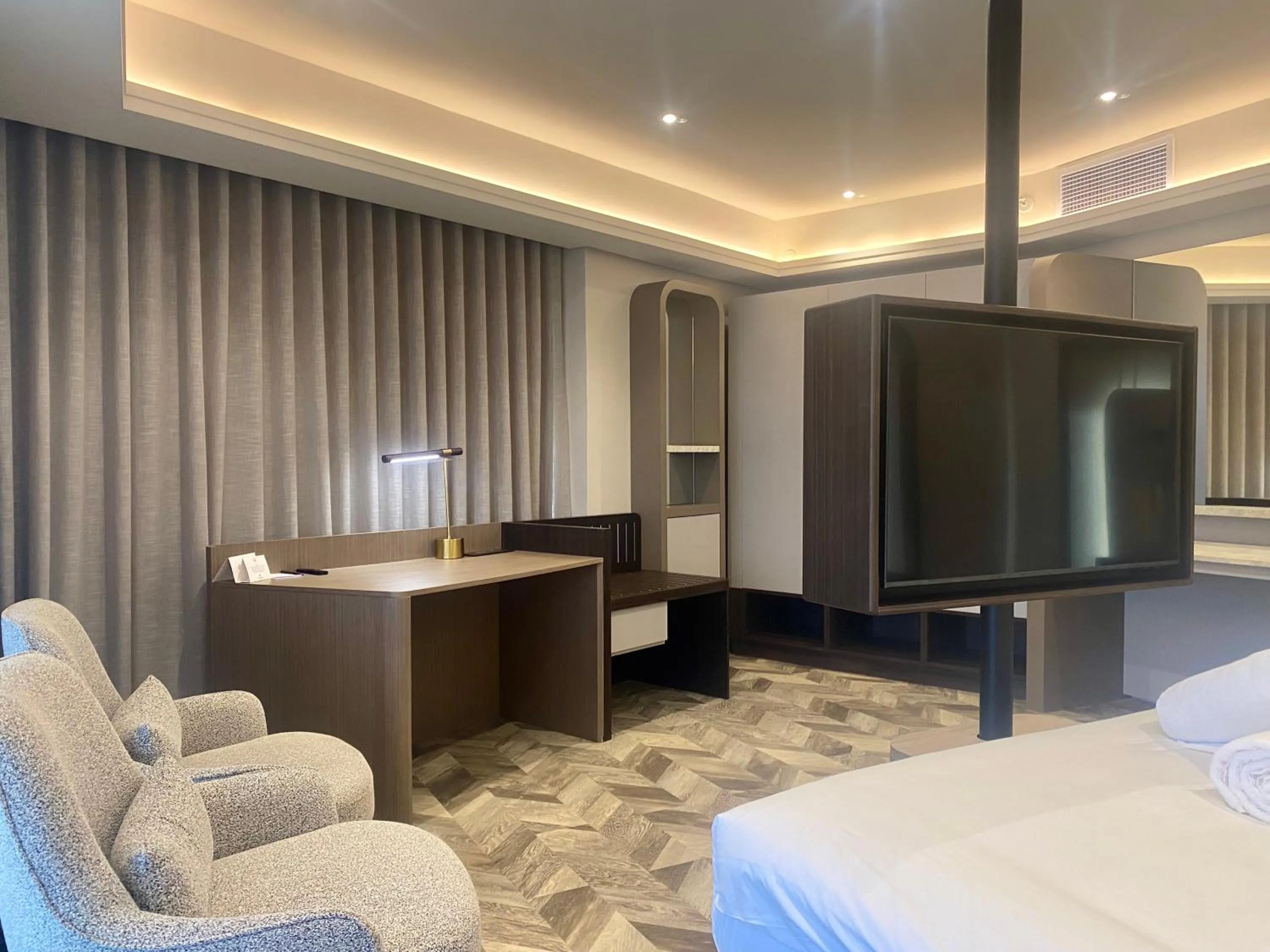 Bed in Coastlands Skye Hotel, Ridgeside, Umhlanga