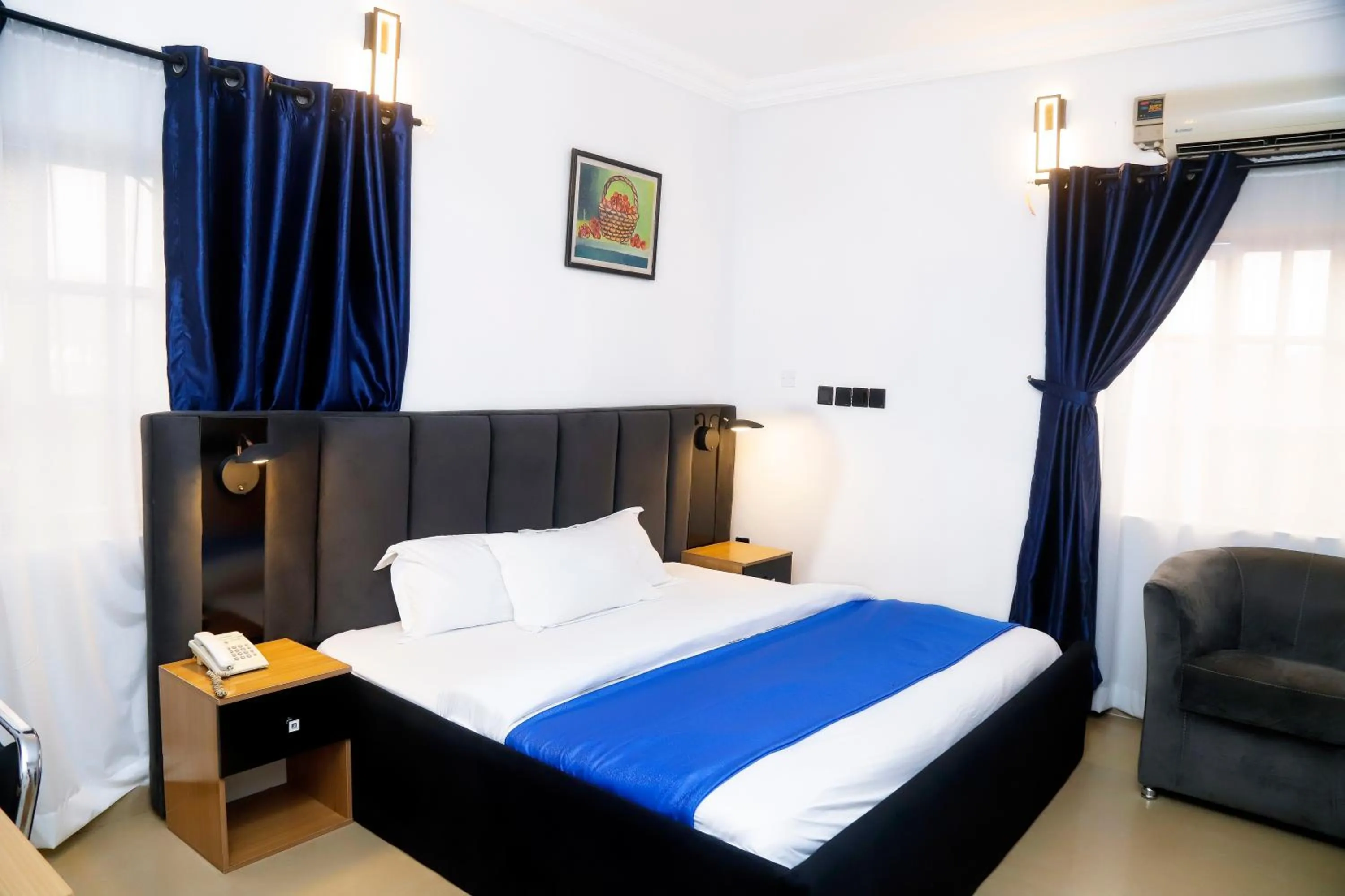 Bed in Western Dreams Hotel