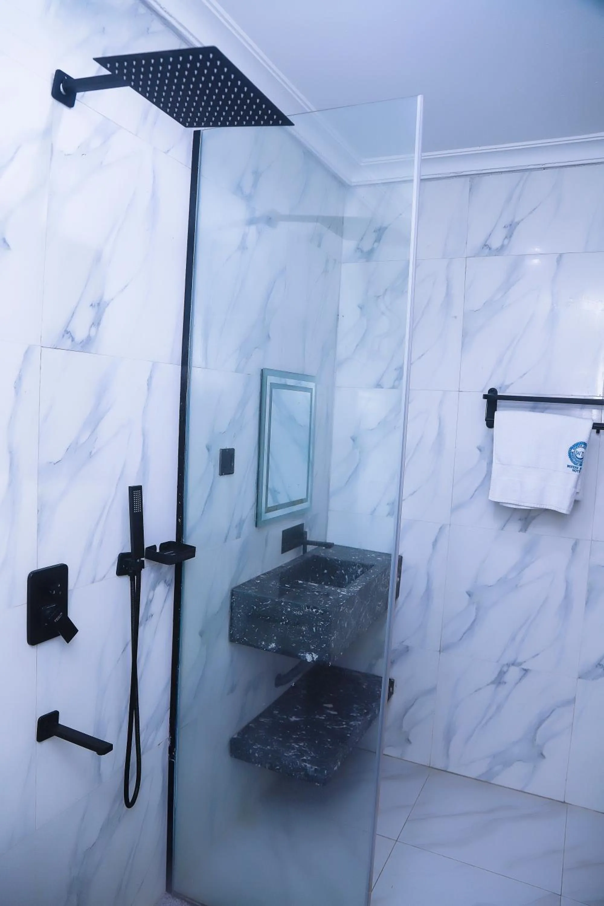 Western Dreams Hotel