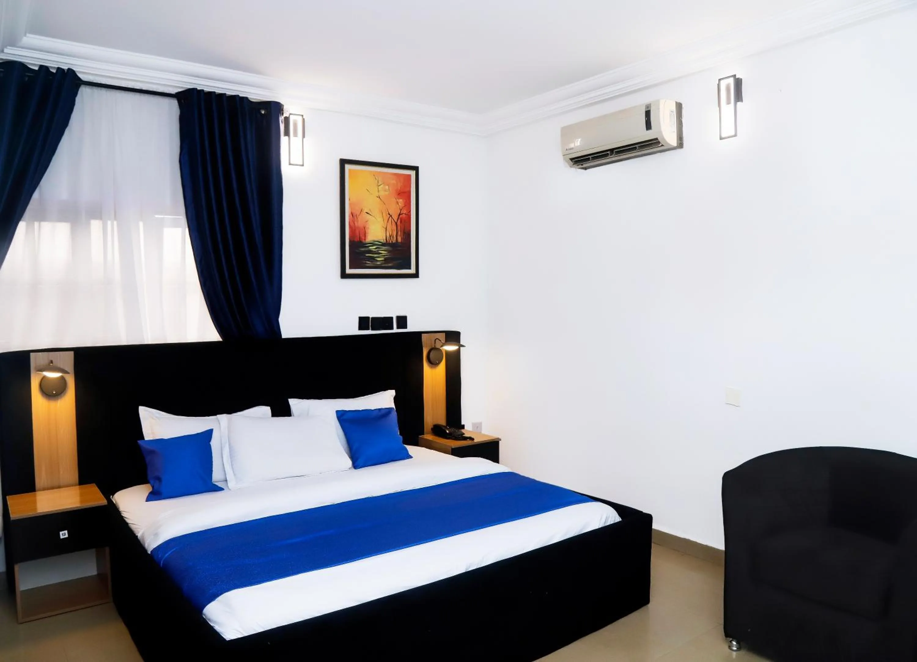 Bed in Western Dreams Hotel