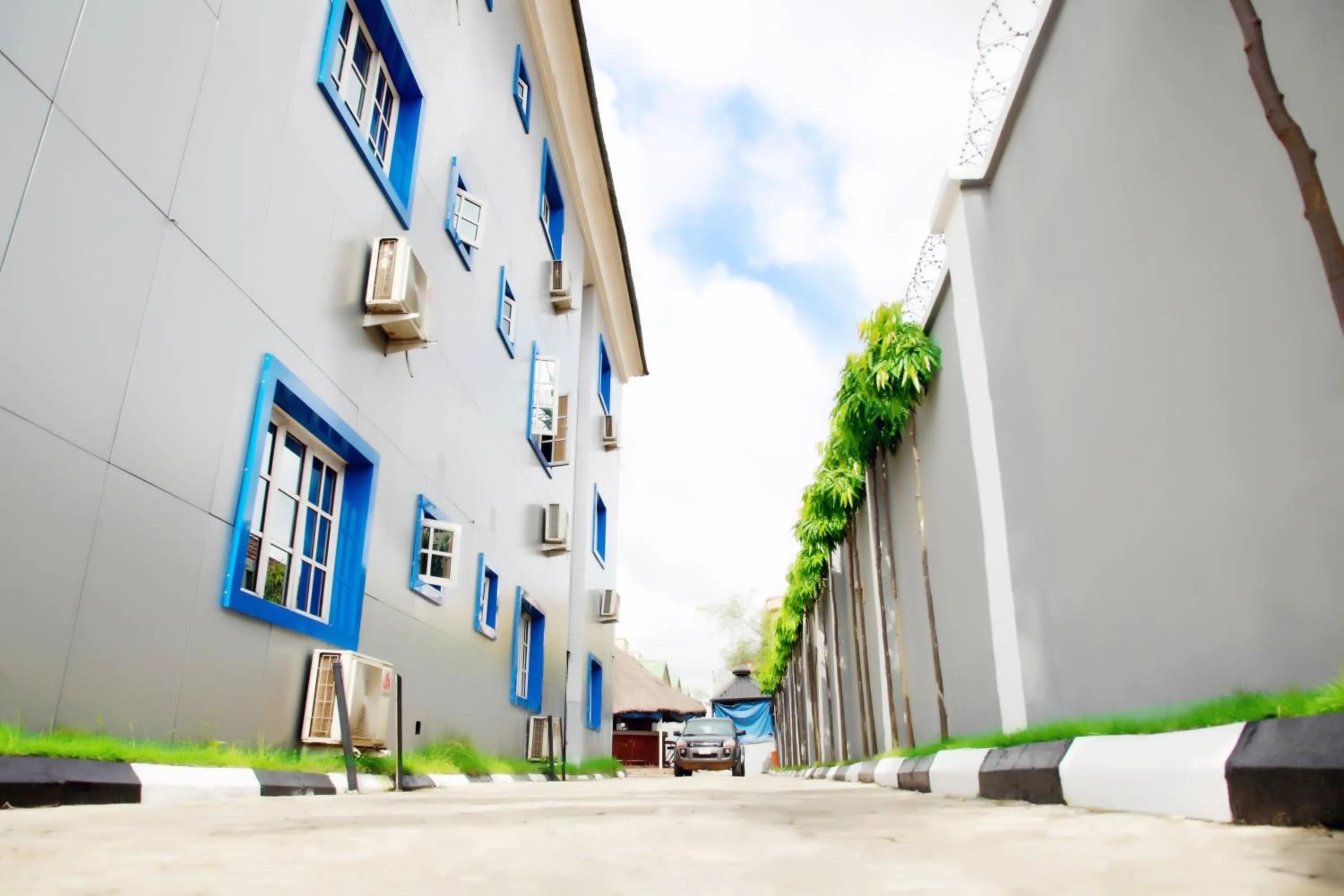 Western Dreams Hotel