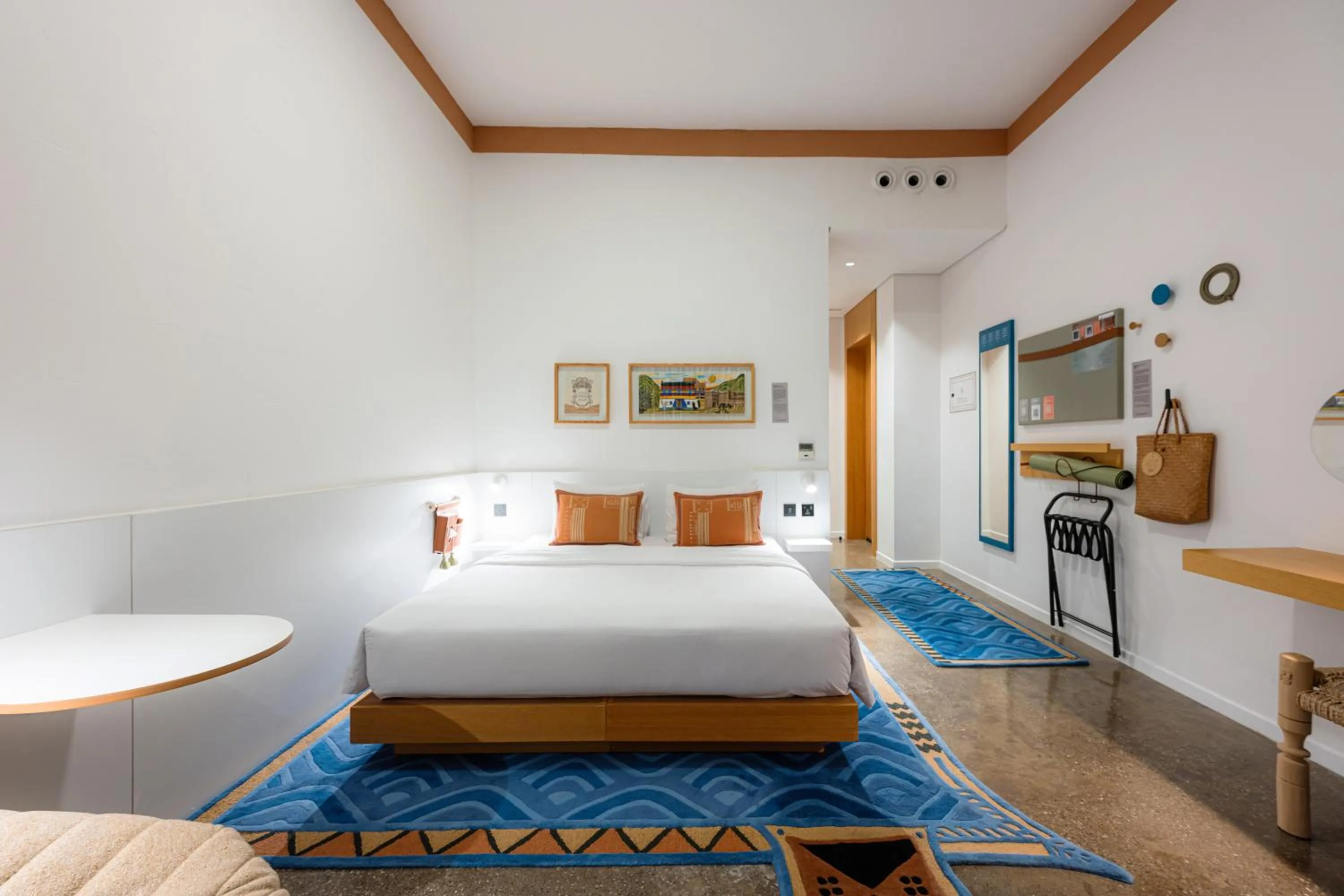 Bedroom, Bed in Shada Hotel Dubai - فندق شدا دبي