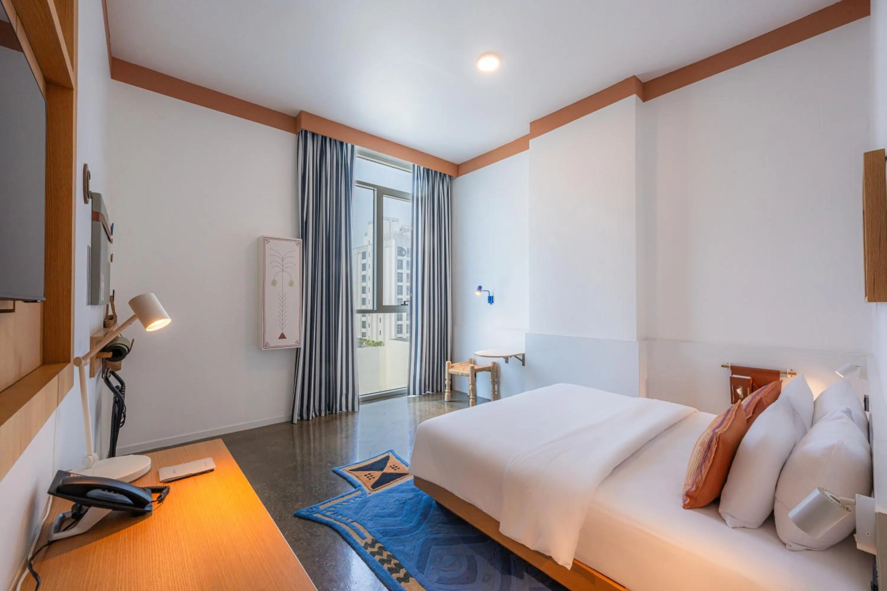 Bed in Shada Hotel Dubai - فندق شدا دبي