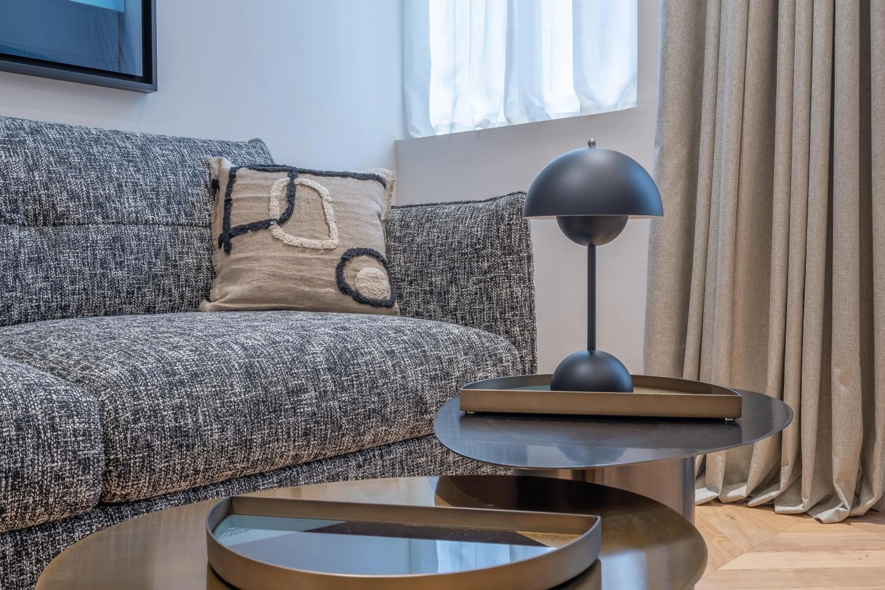 Living room in Yuna Saint-Germain-des-Prés - Serviced Apartments