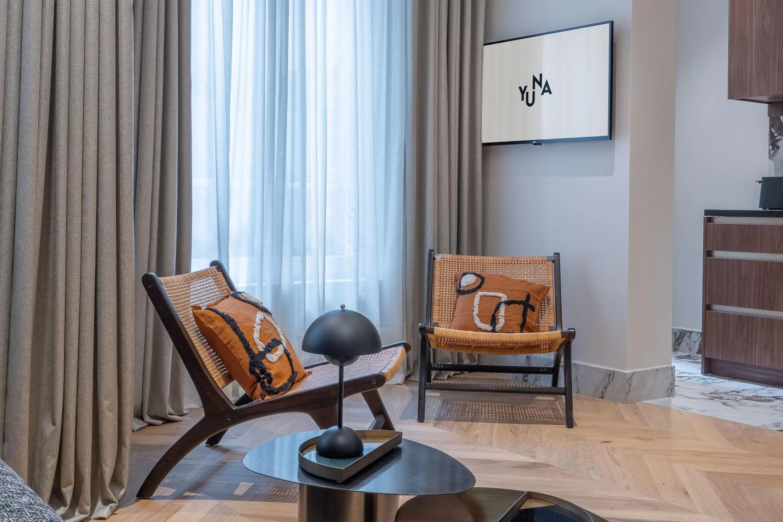 Living room in Yuna Saint-Germain-des-Prés - Serviced Apartments