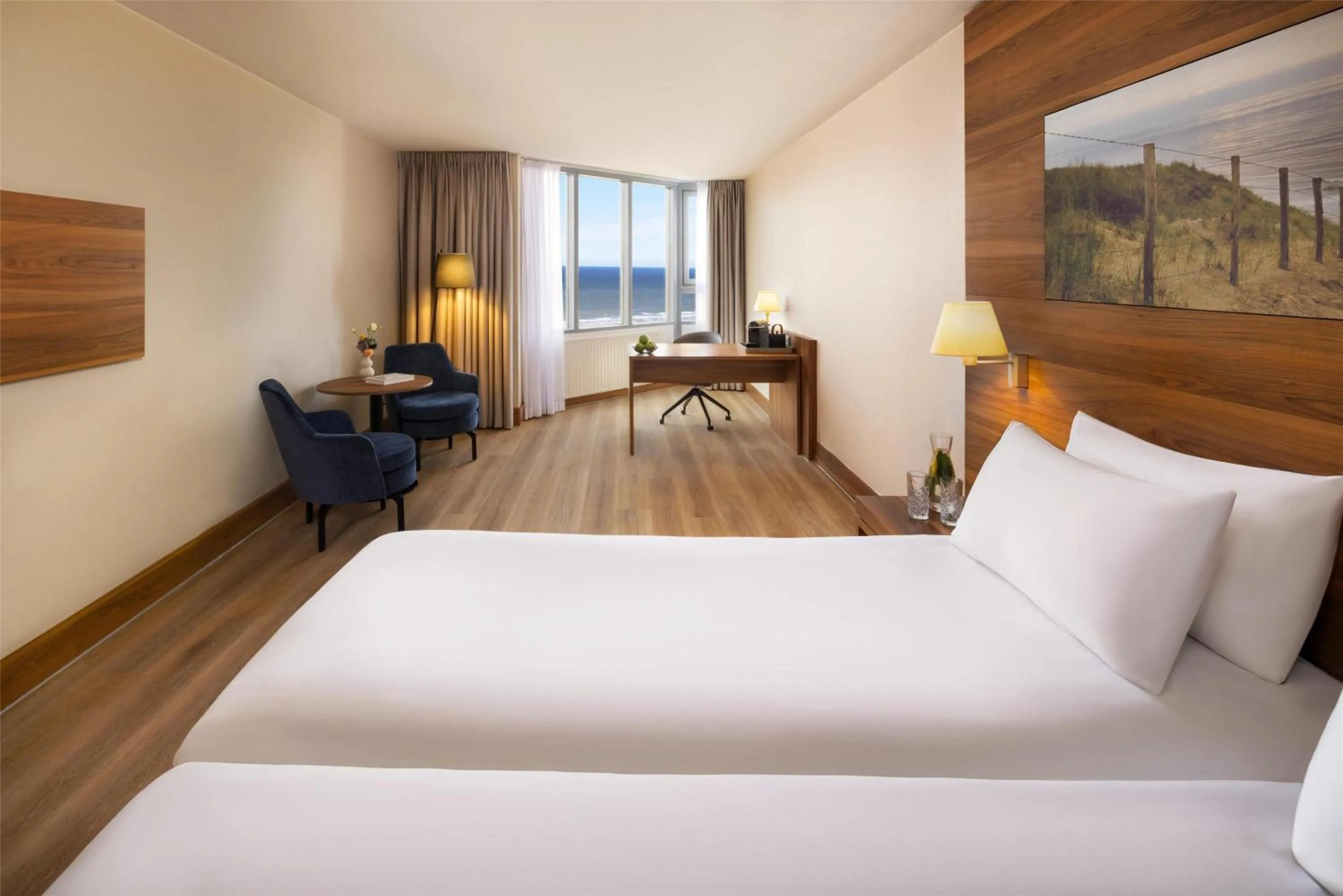 Bedroom, Bed in NH Zandvoort Hotel