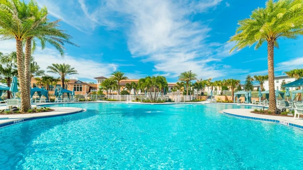 1712 Caribbean View