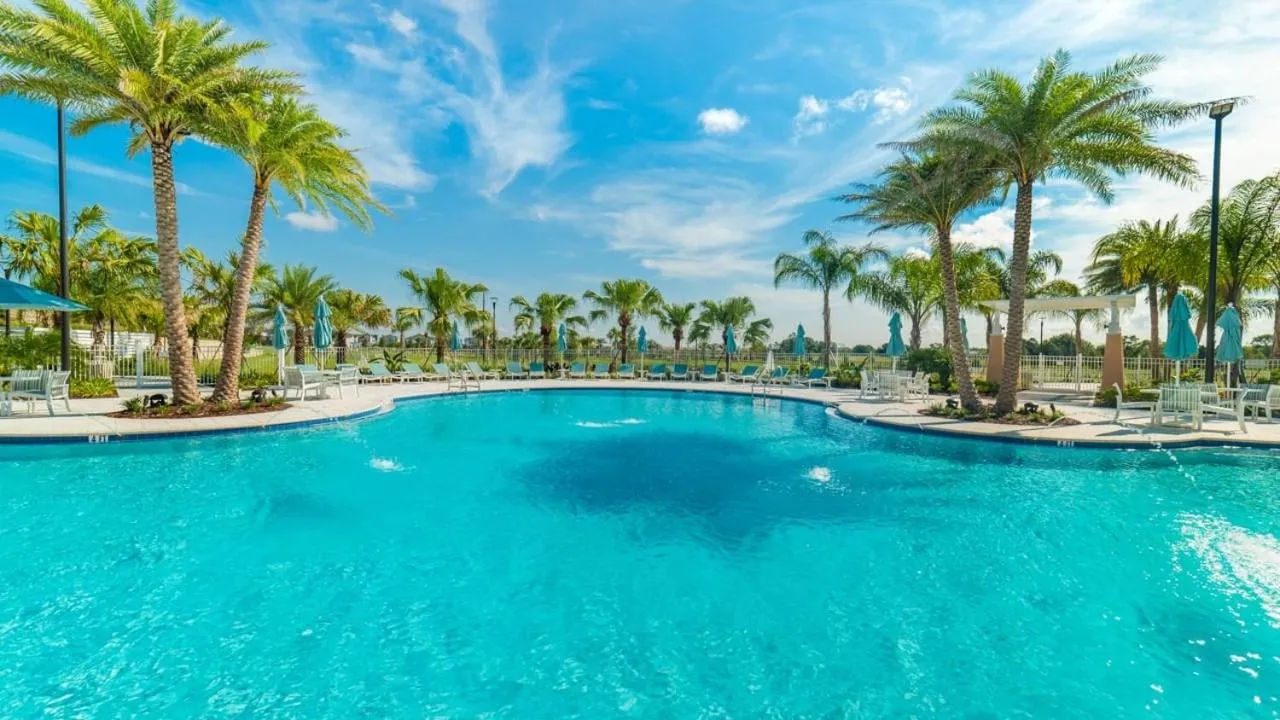1712 Caribbean View