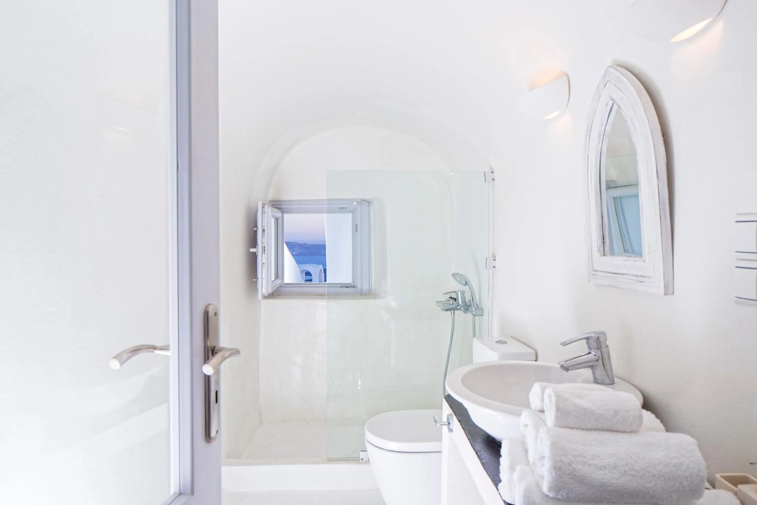 Bathroom in Gaia Villa