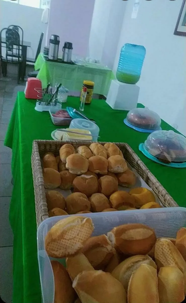 Breakfast in Hotel Estação Norte - Fácil acesso ao Imbel e o distrito industrial e colégio Militar - By Up Hotel