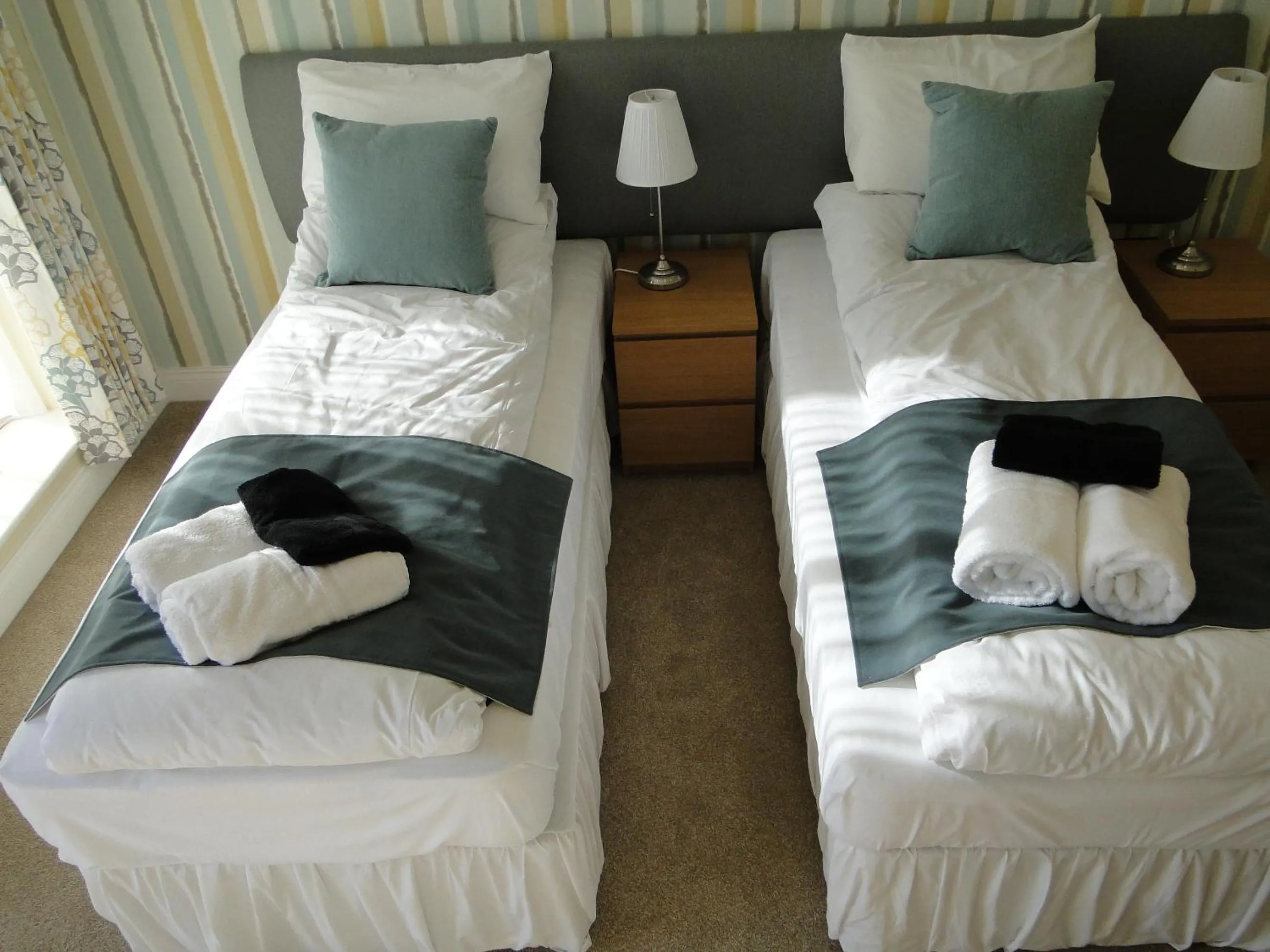 Bed in The Maypole at Wellow